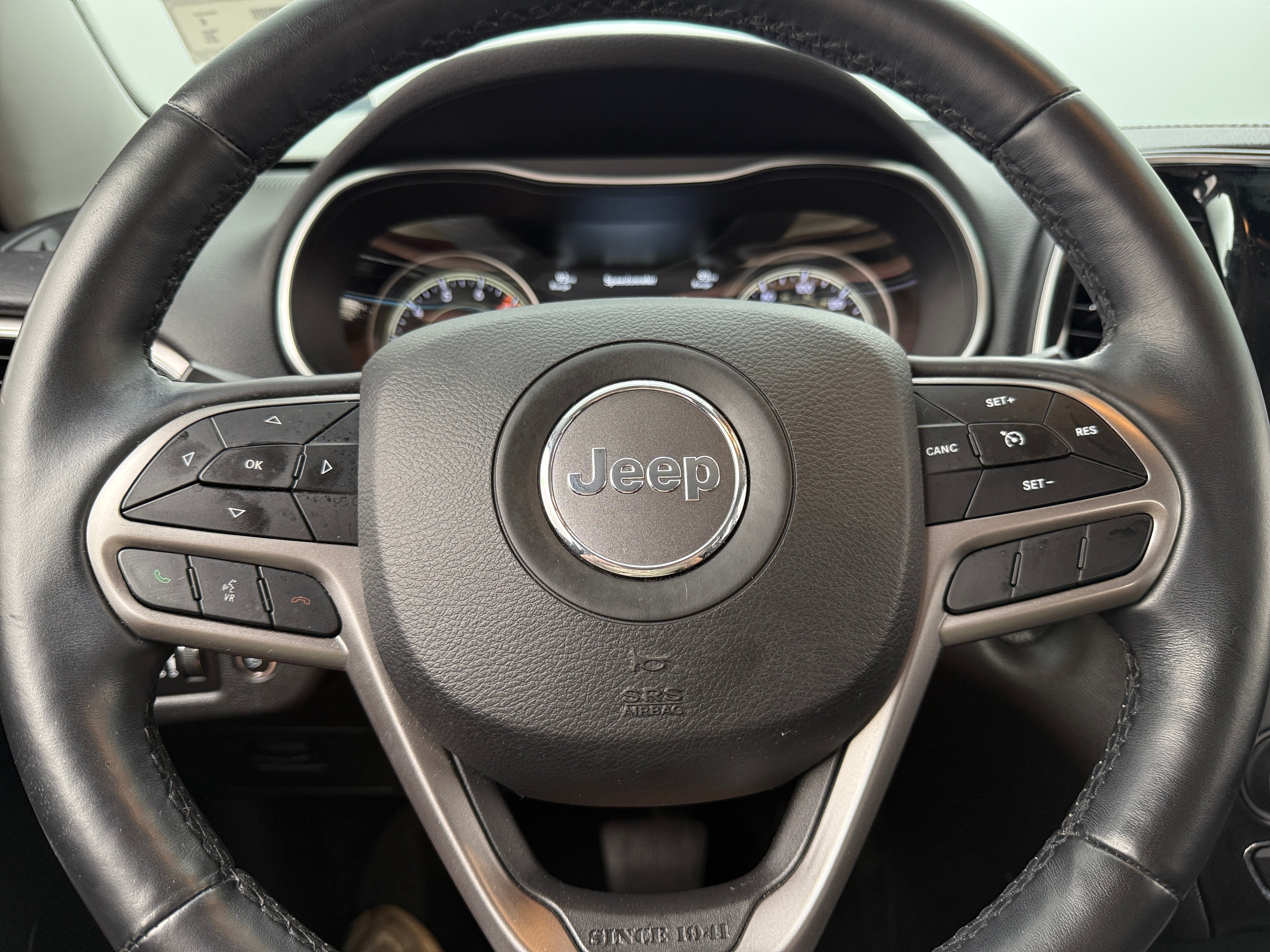 2019 Jeep Cherokee Limited Edition 4