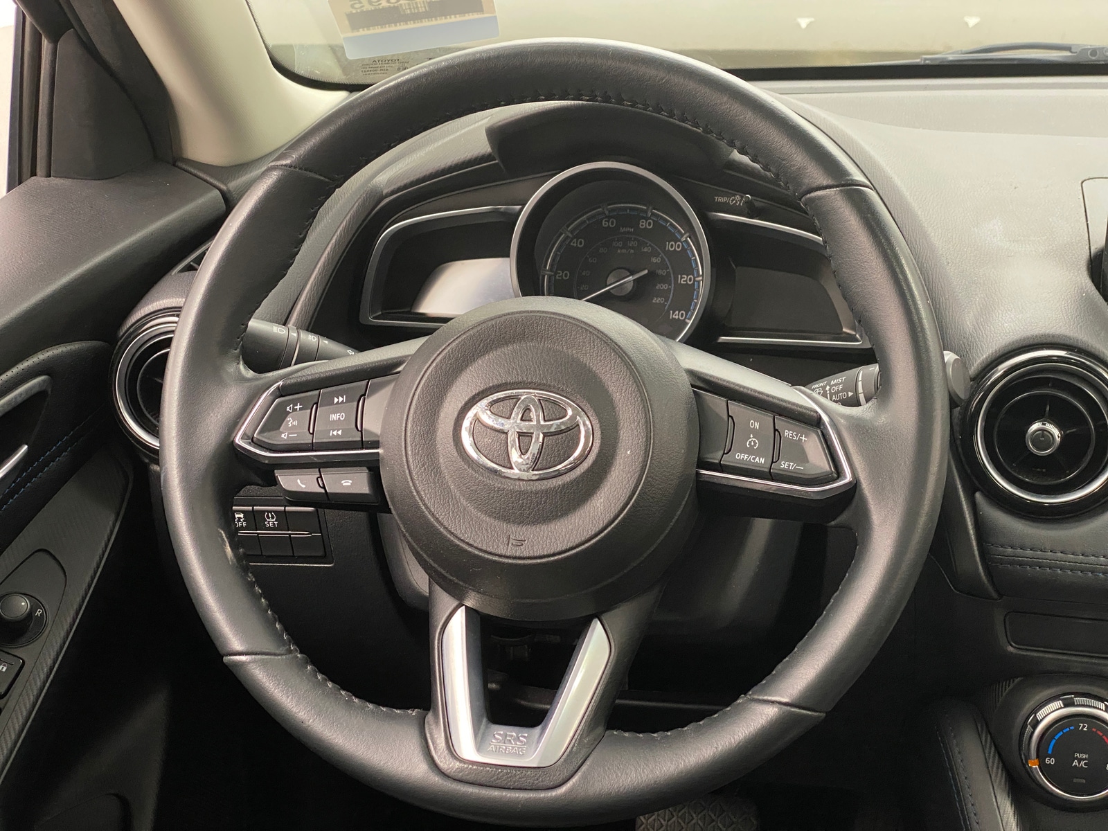 Thumbnail: 2019 Toyota Yaris - 4