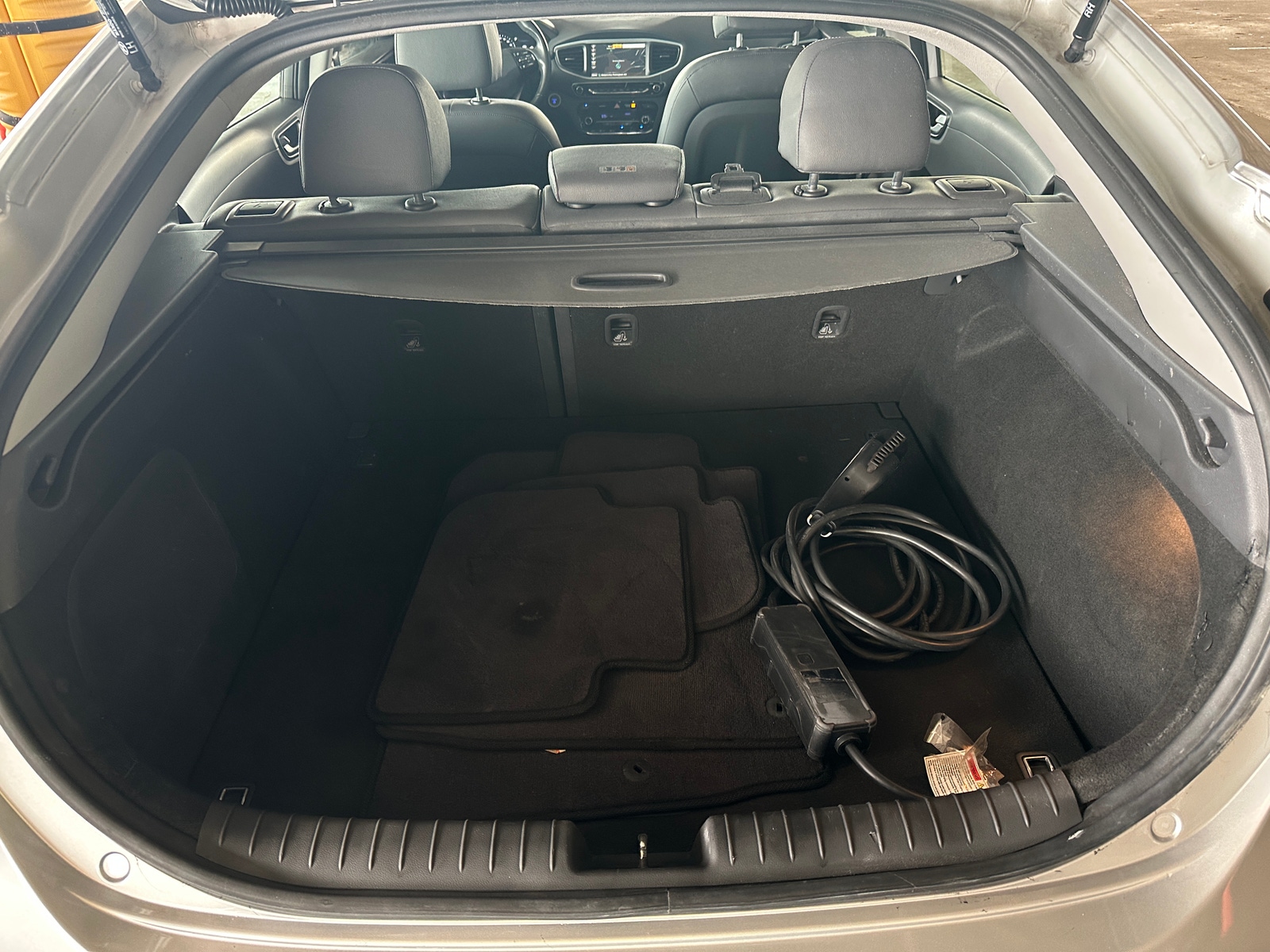 Thumbnail: 2019 Hyundai Ioniq - 6