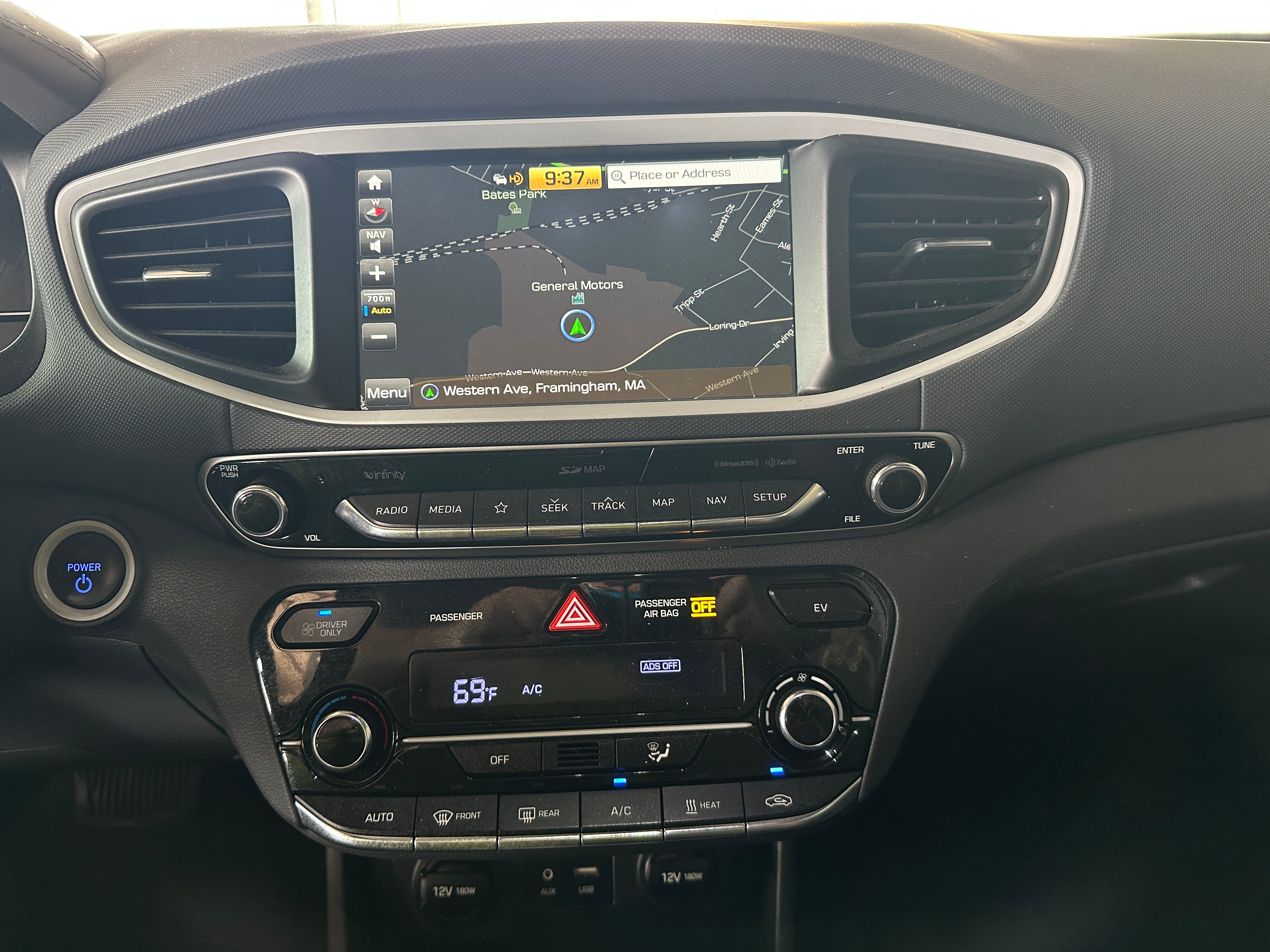 2019 Hyundai Ioniq Limited 3