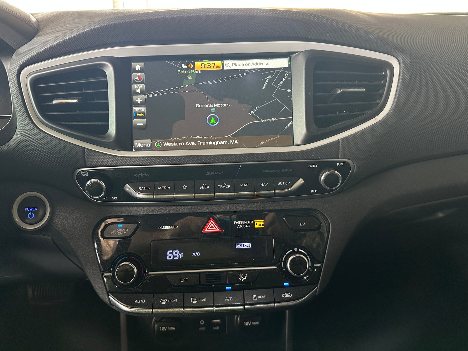 Thumbnail: 2019 Hyundai Ioniq - 3