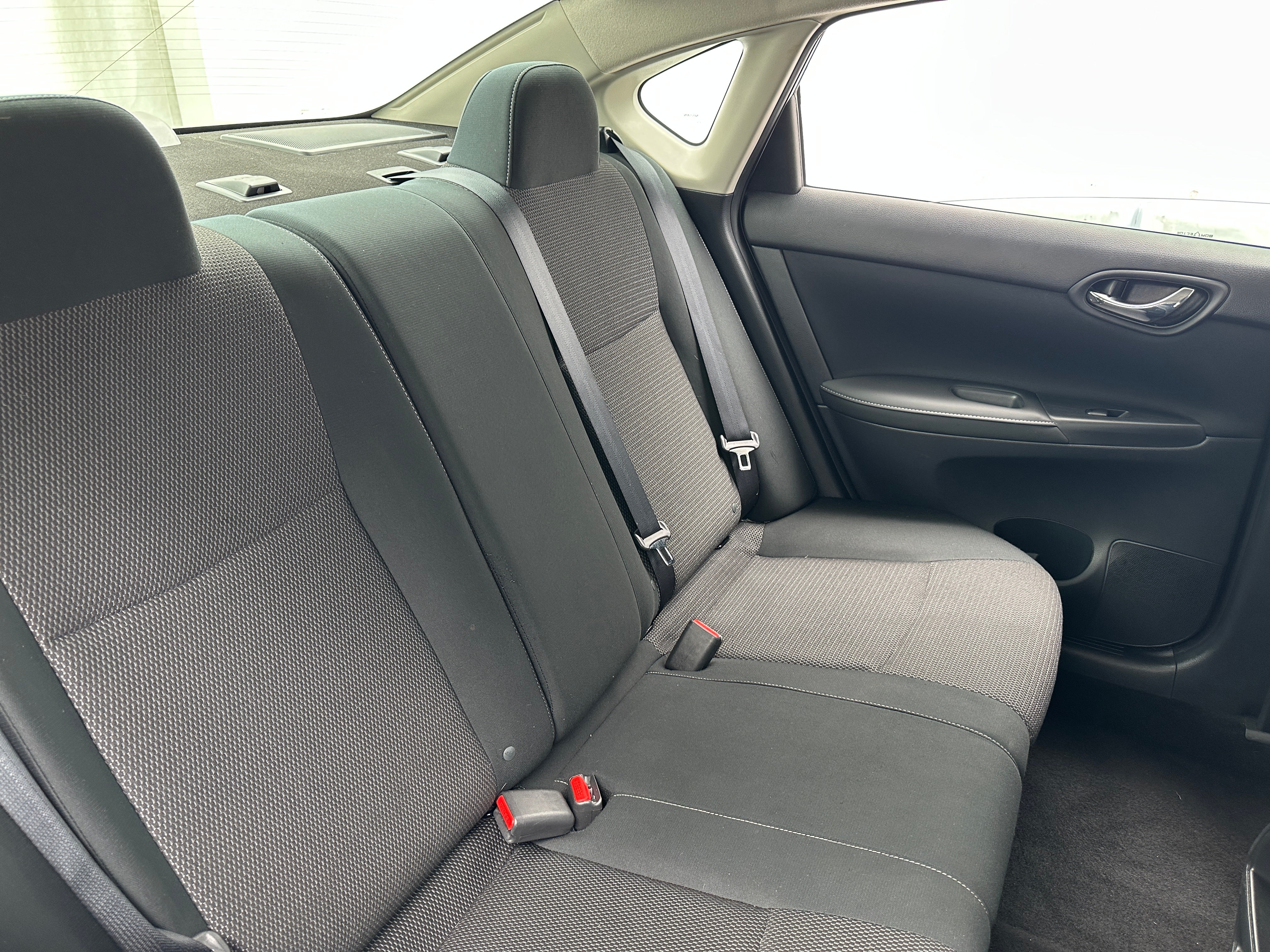 2019 Nissan Sentra S 6