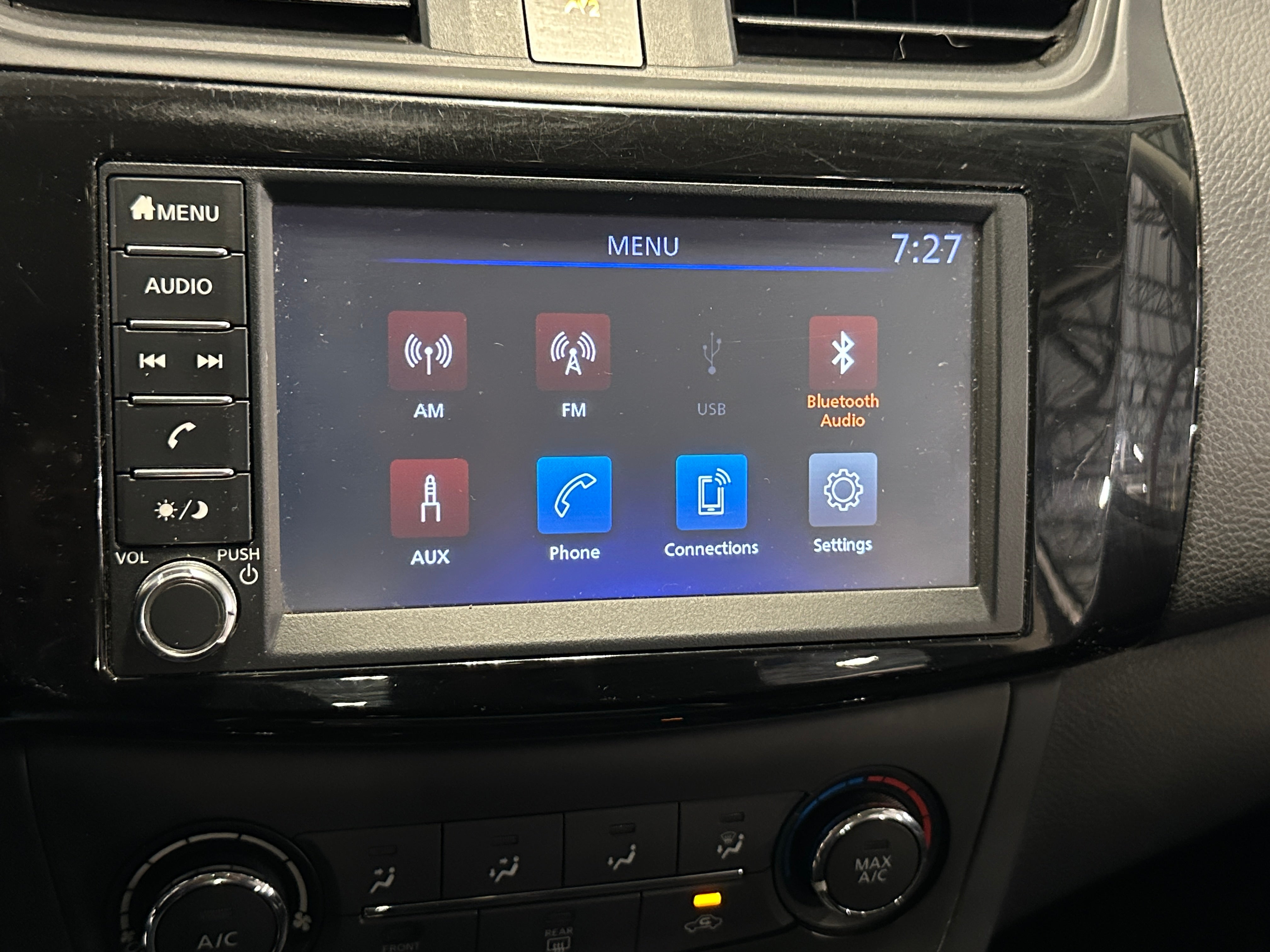 2019 Nissan Sentra S 4
