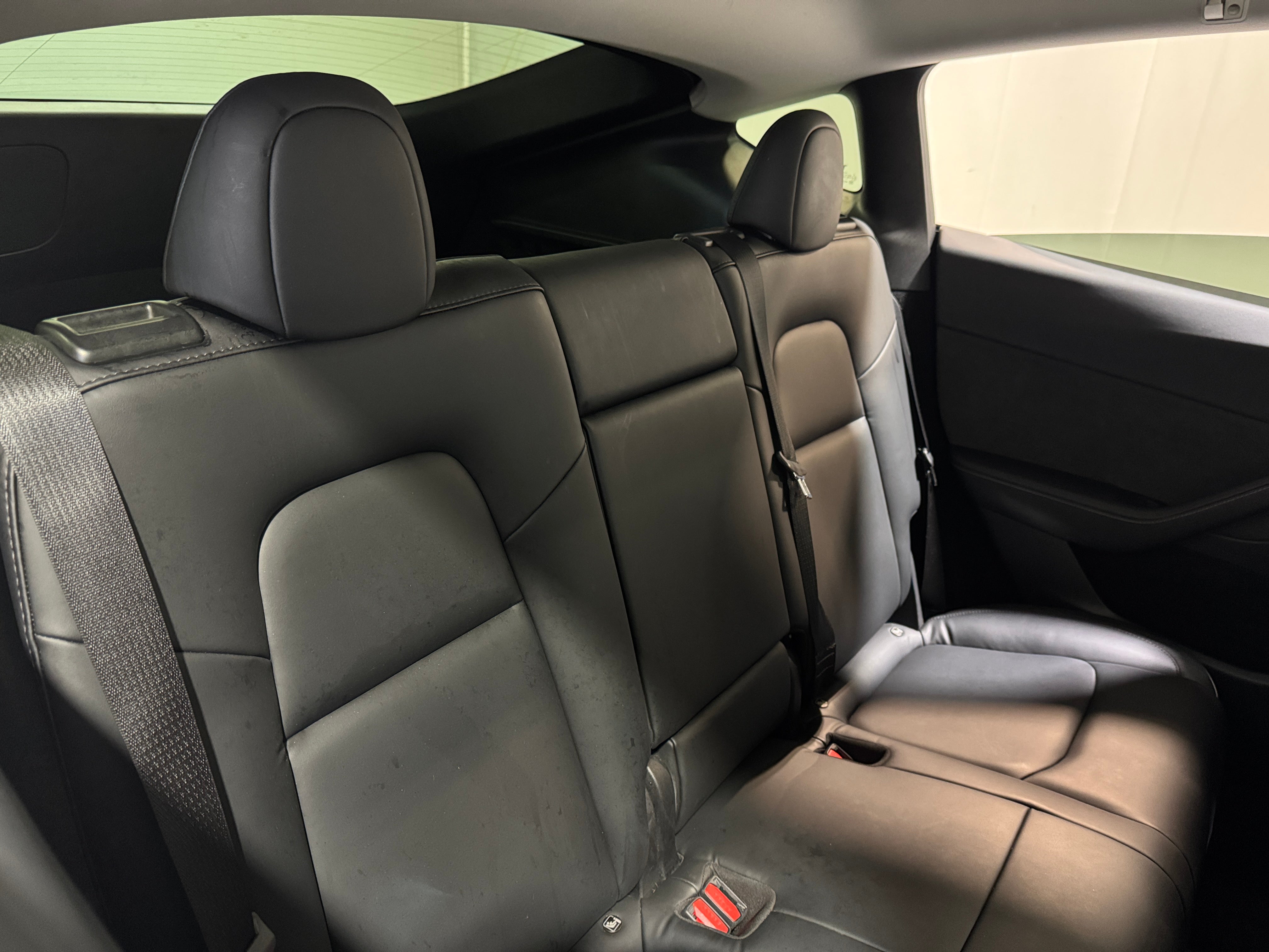 2023 Tesla Model Y Long Range 4