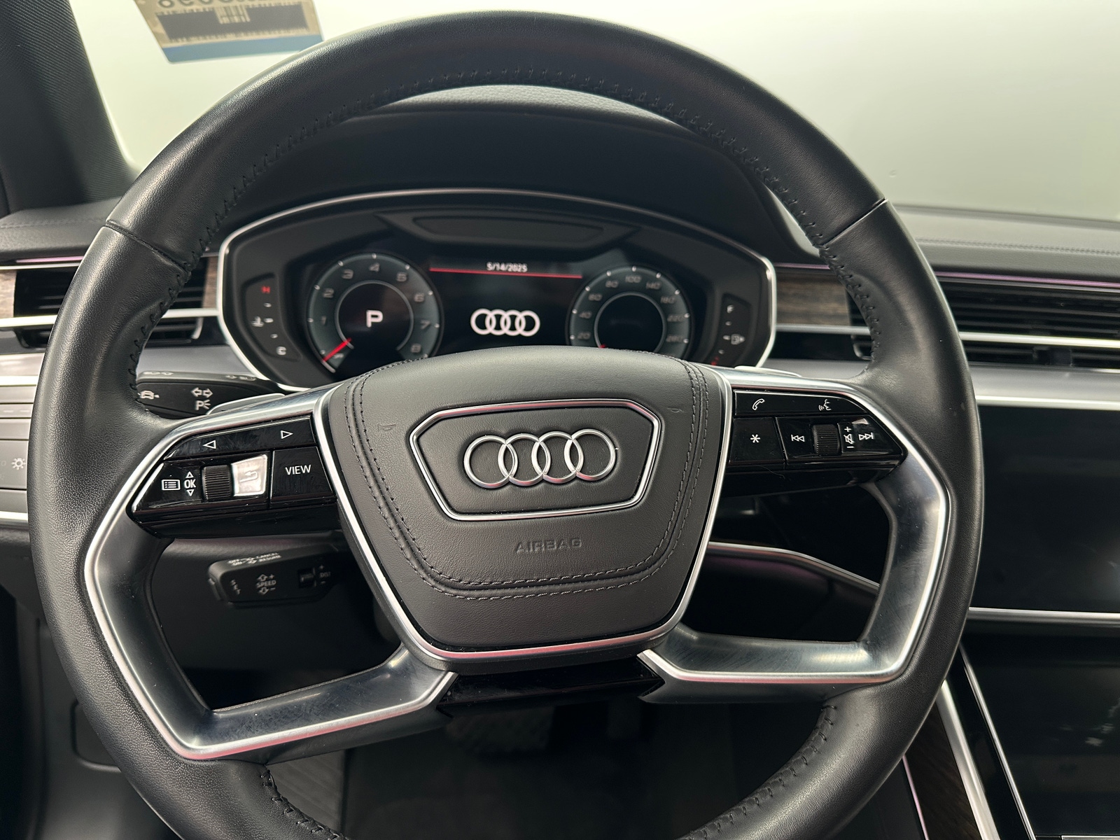 Thumbnail: 2021 Audi A8 - 4