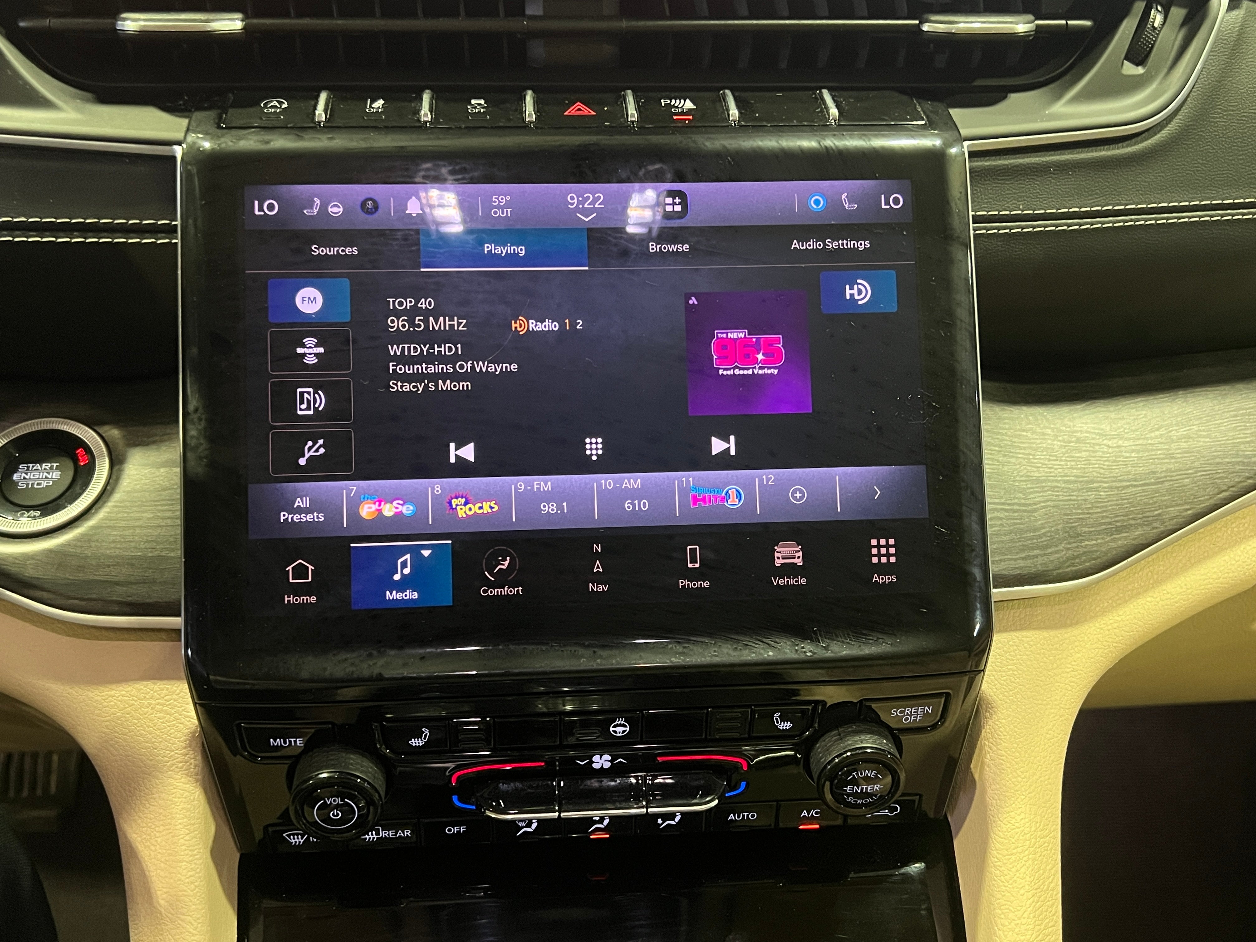 2021 Jeep Grand Cherokee L Limited Edition 3