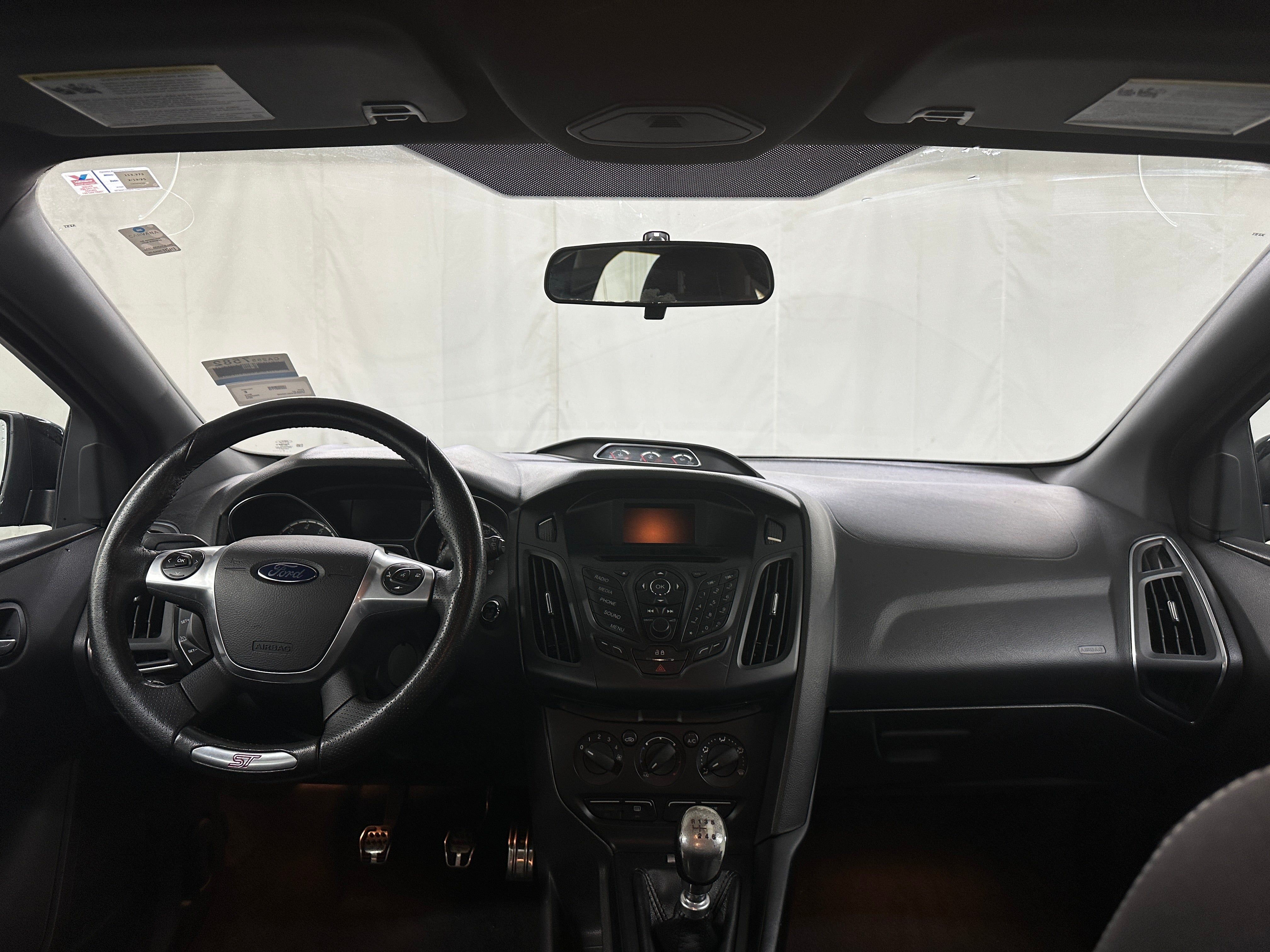 2014 Ford Focus SE 3
