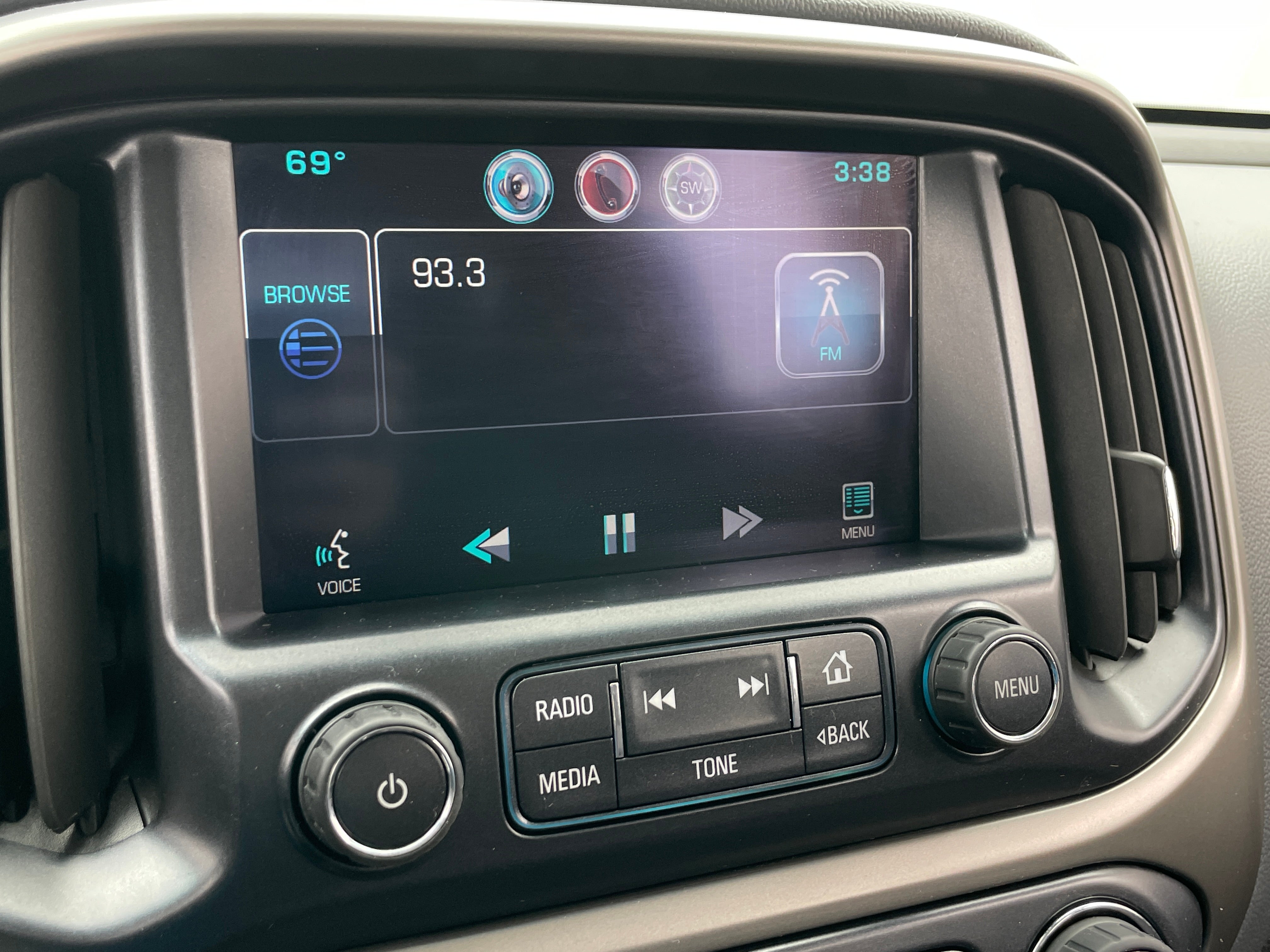 2015 Chevrolet Colorado Z71 3
