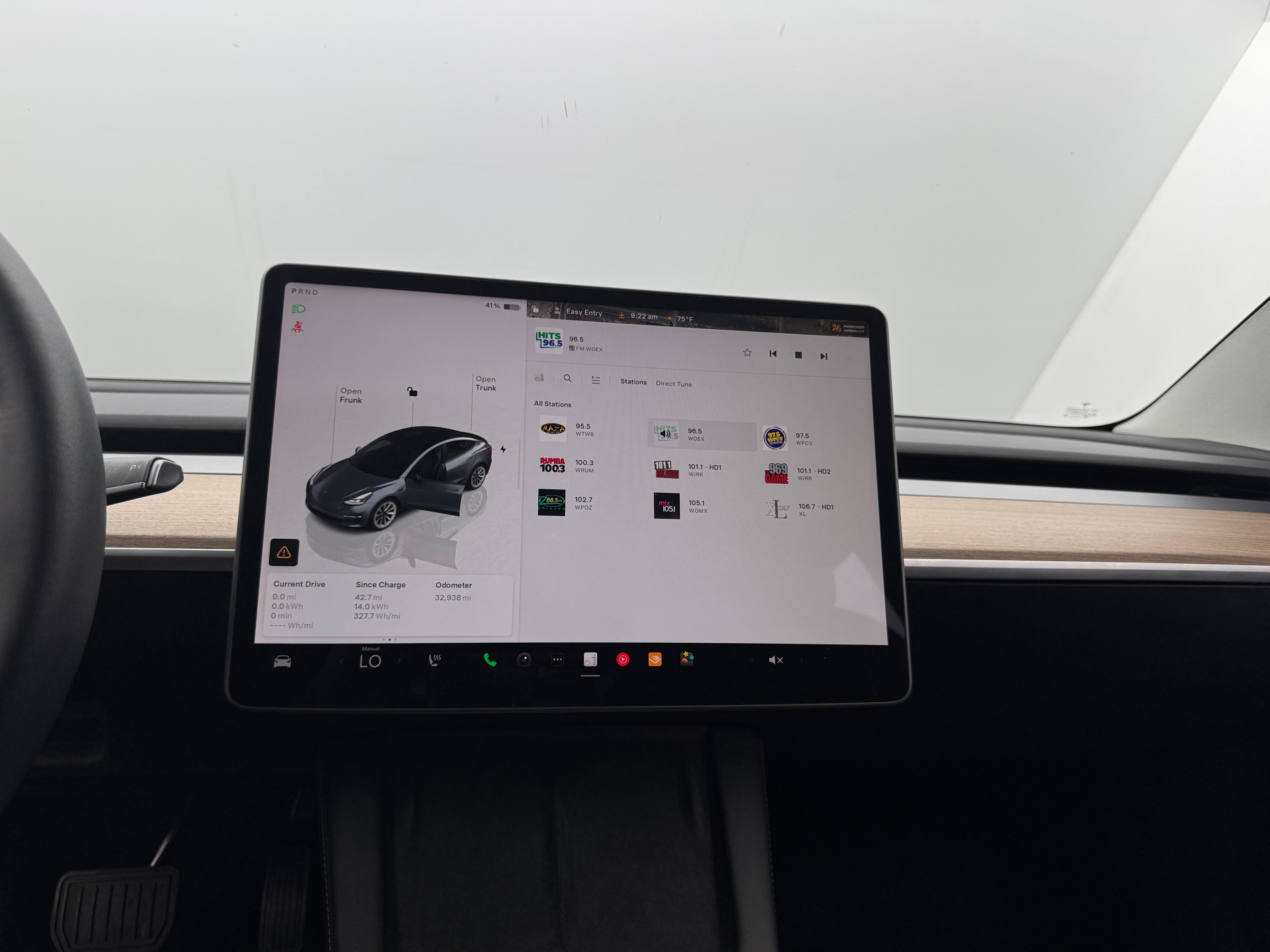 2022 Tesla Model 3 Standard Range 3