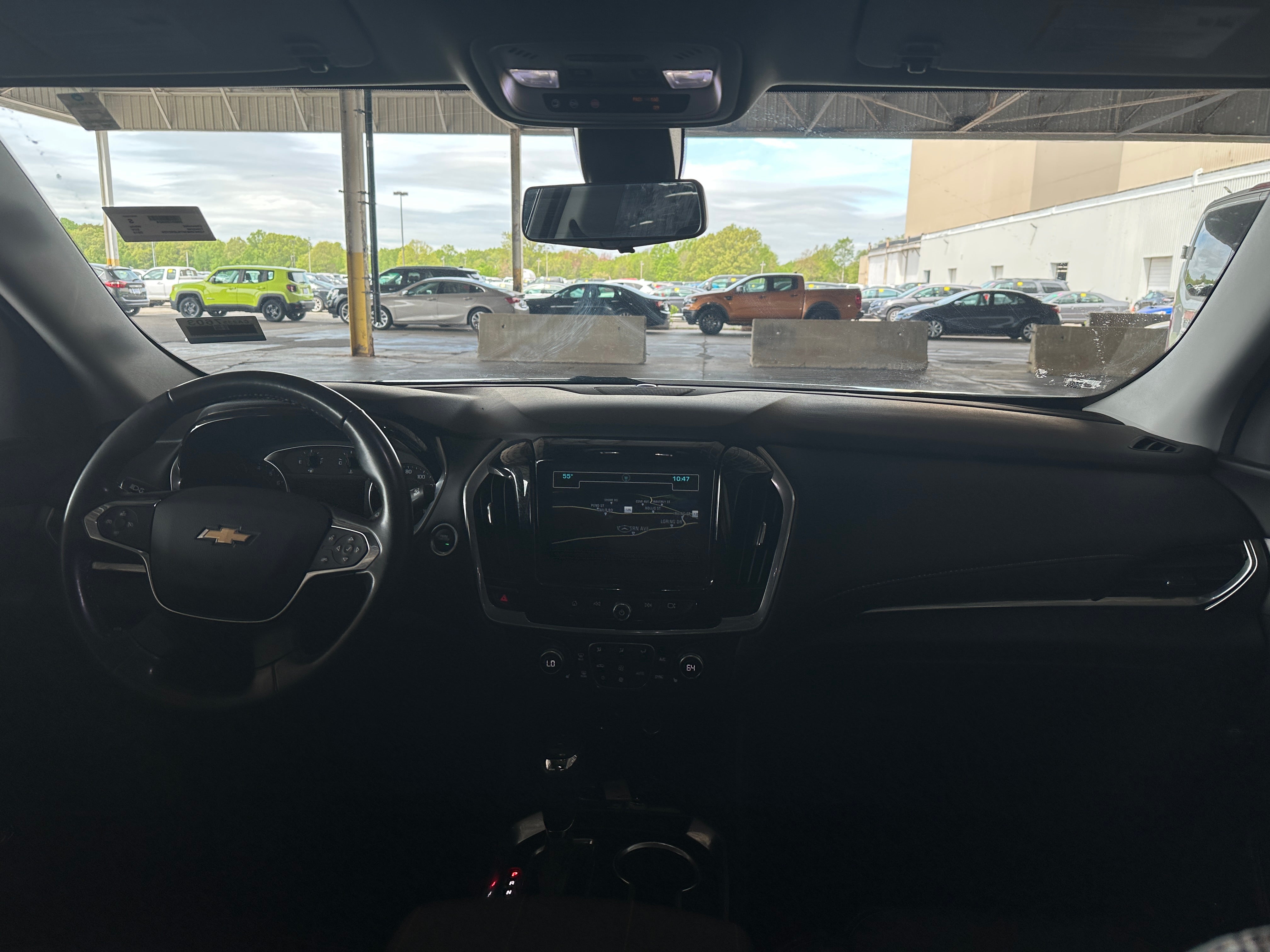 2019 Chevrolet Traverse LT 2