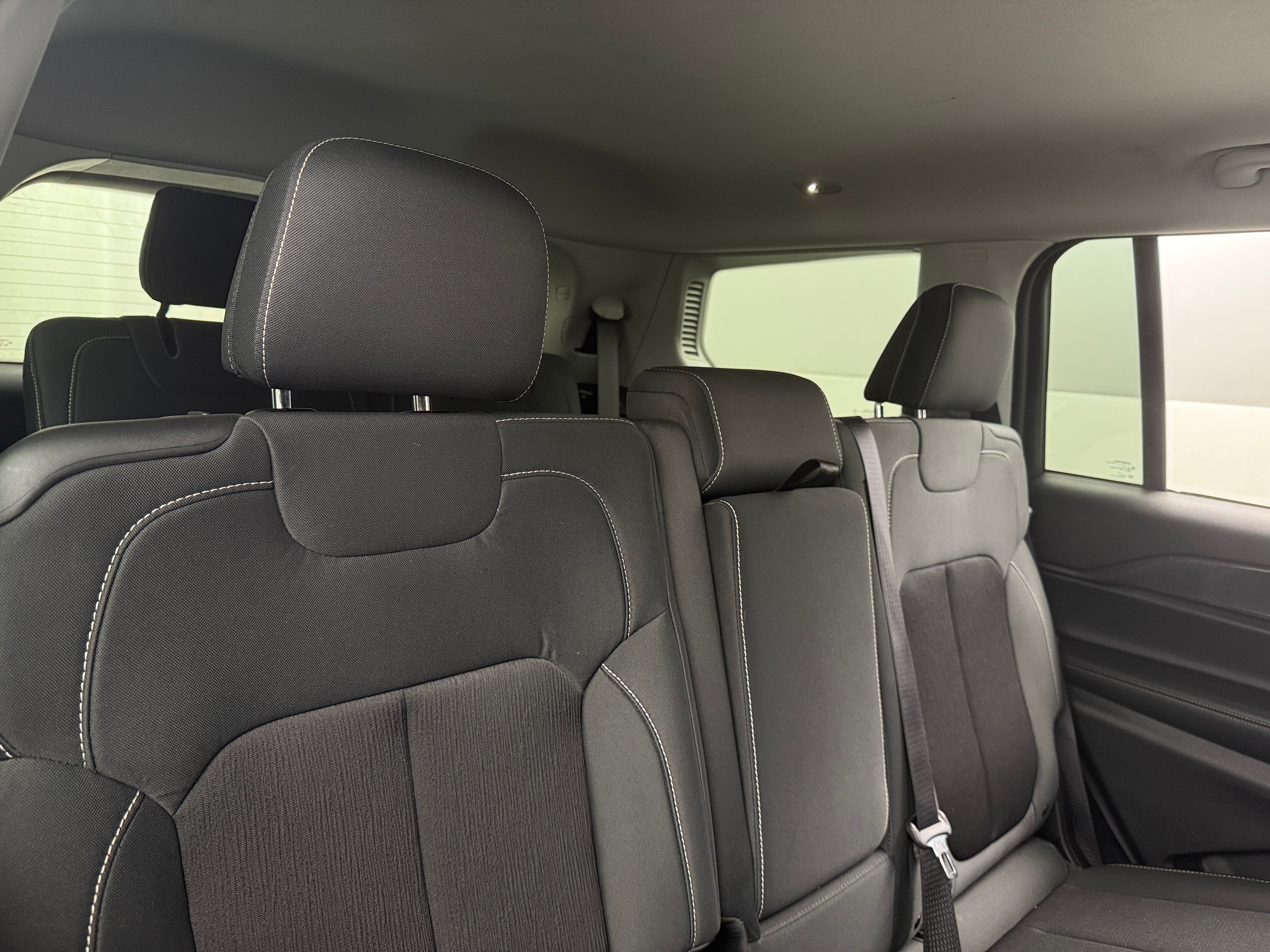2021 Jeep Grand Cherokee L Laredo 6