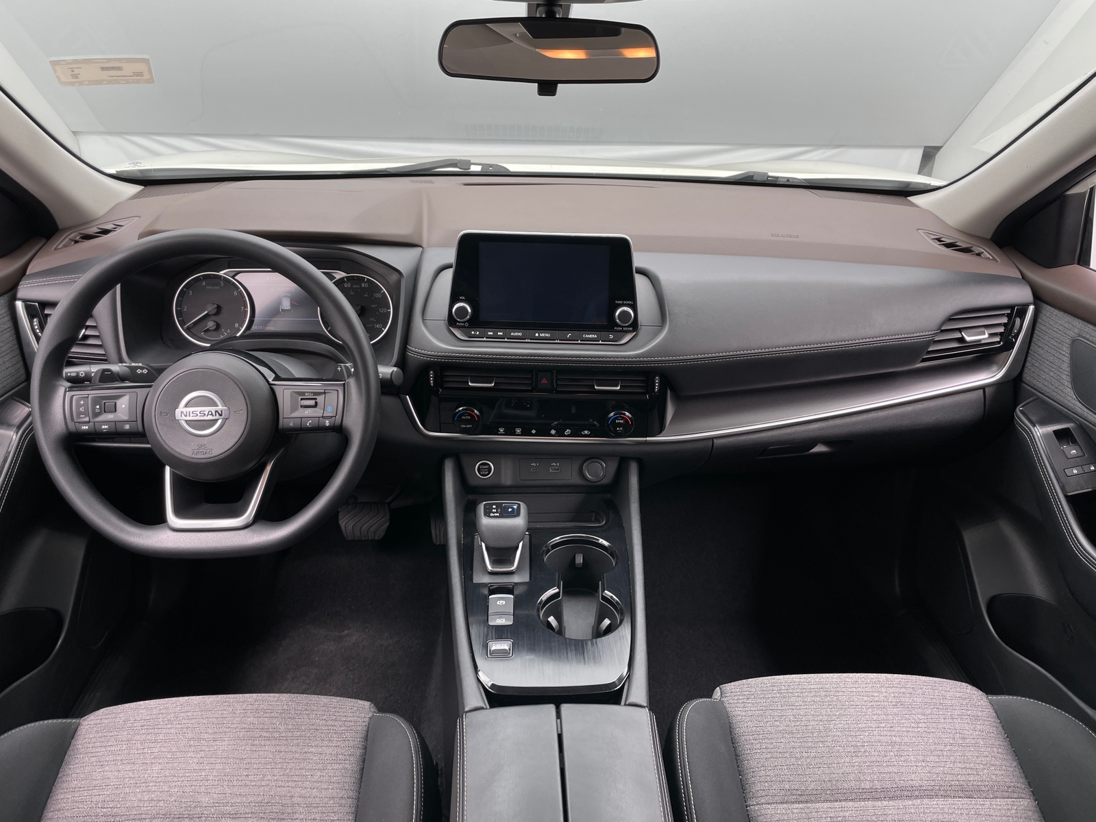 Thumbnail: 2021 Nissan Rogue - 3