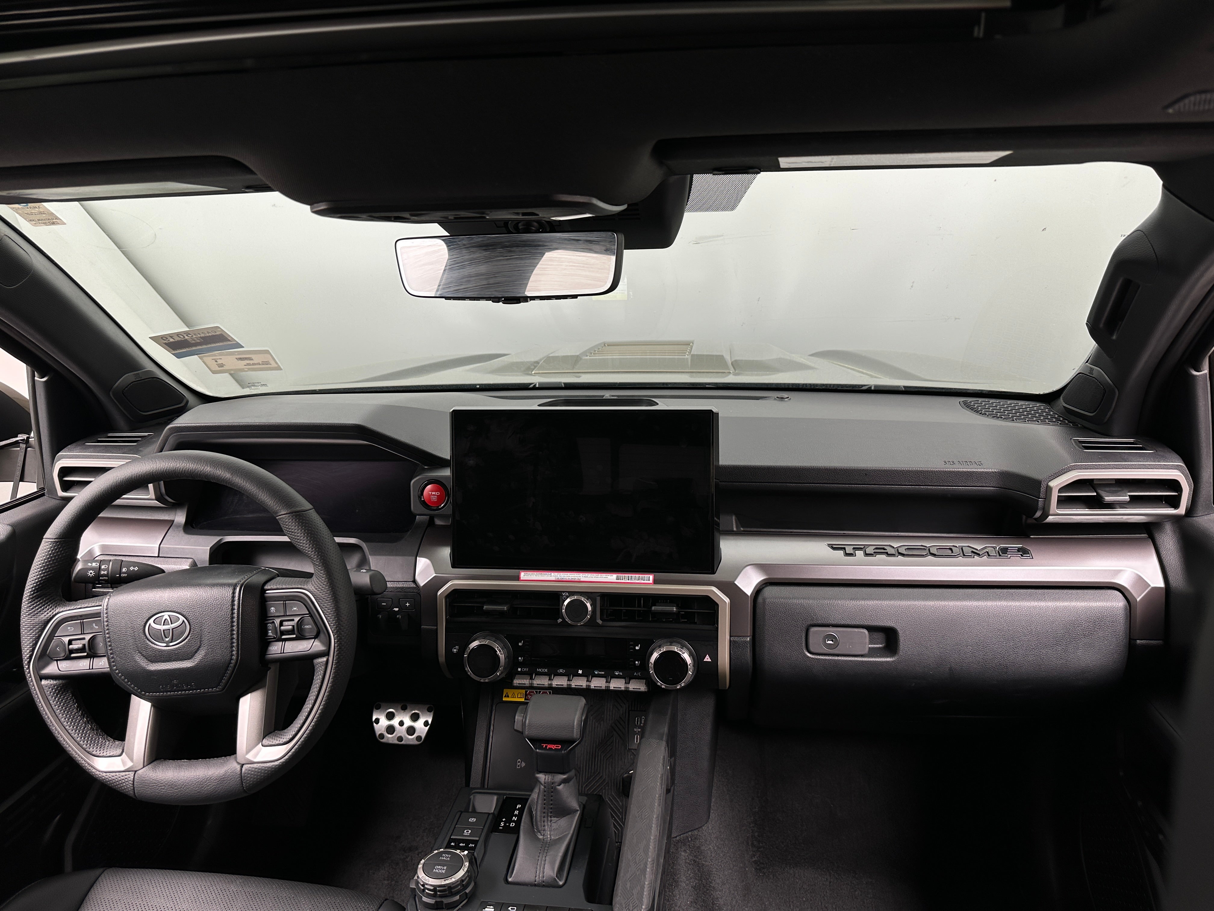 2024 Toyota Tacoma TRD Sport 3