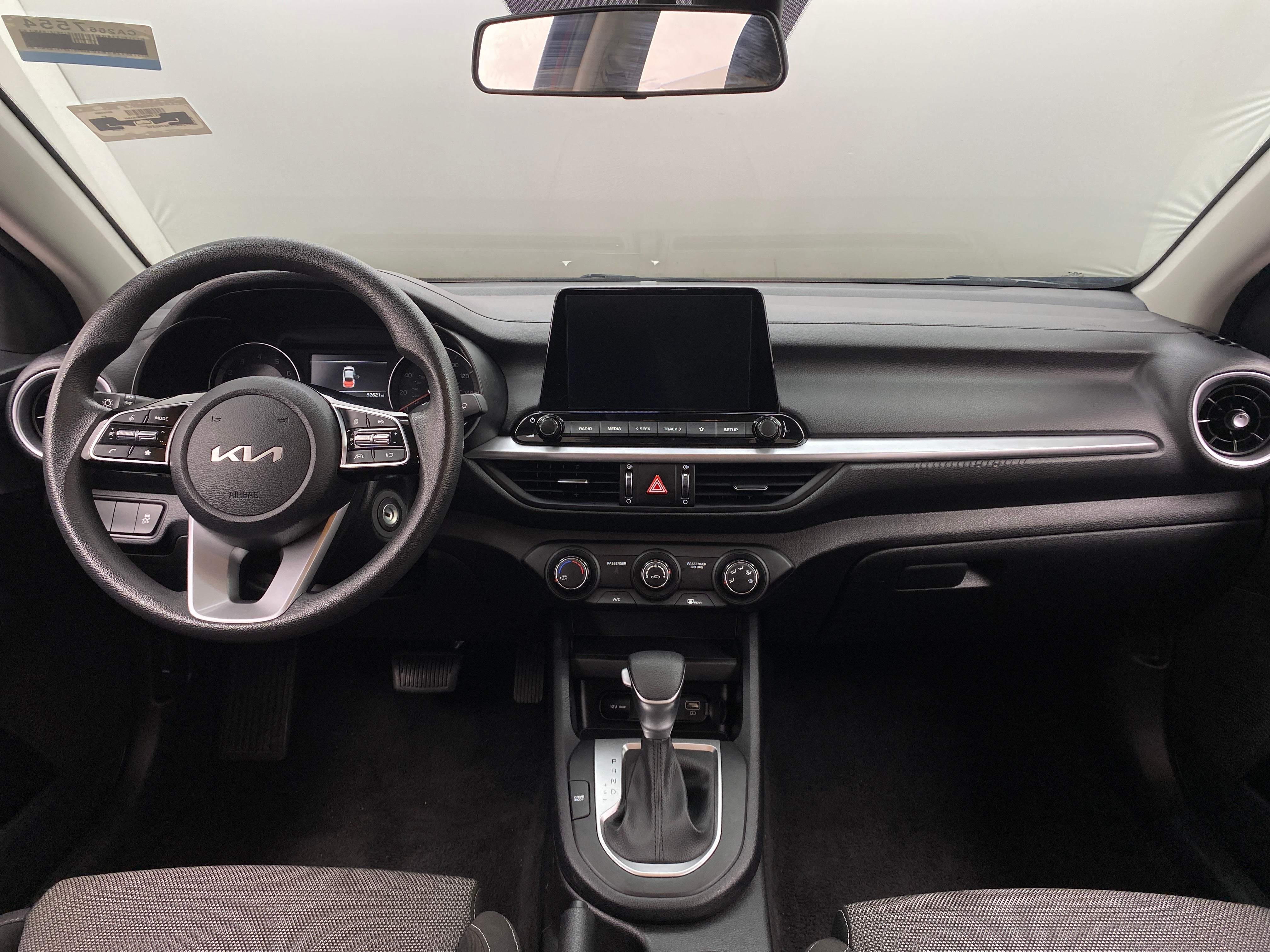 2024 Kia Forte LXS 3