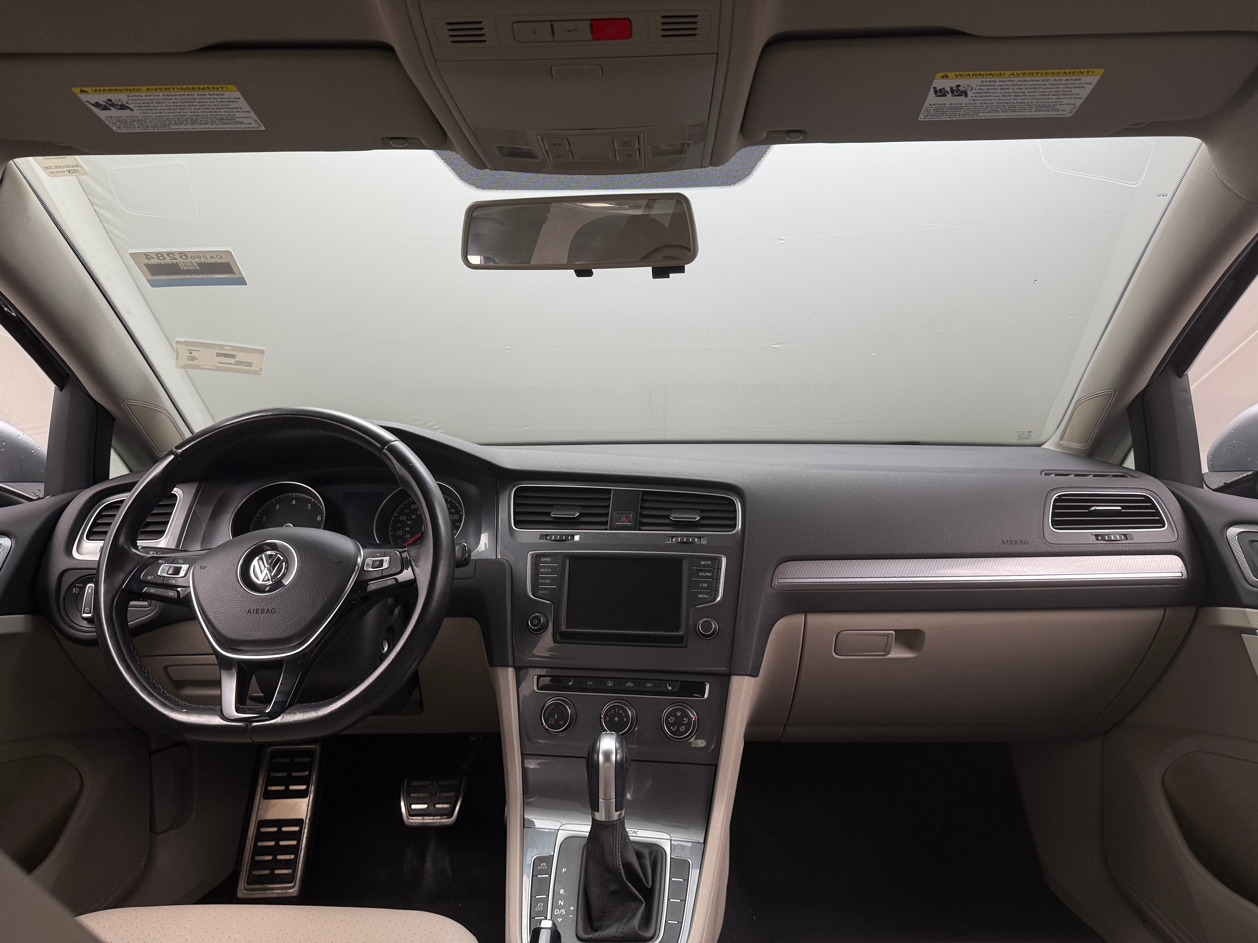2017 Volkswagen Golf Alltrack S 2
