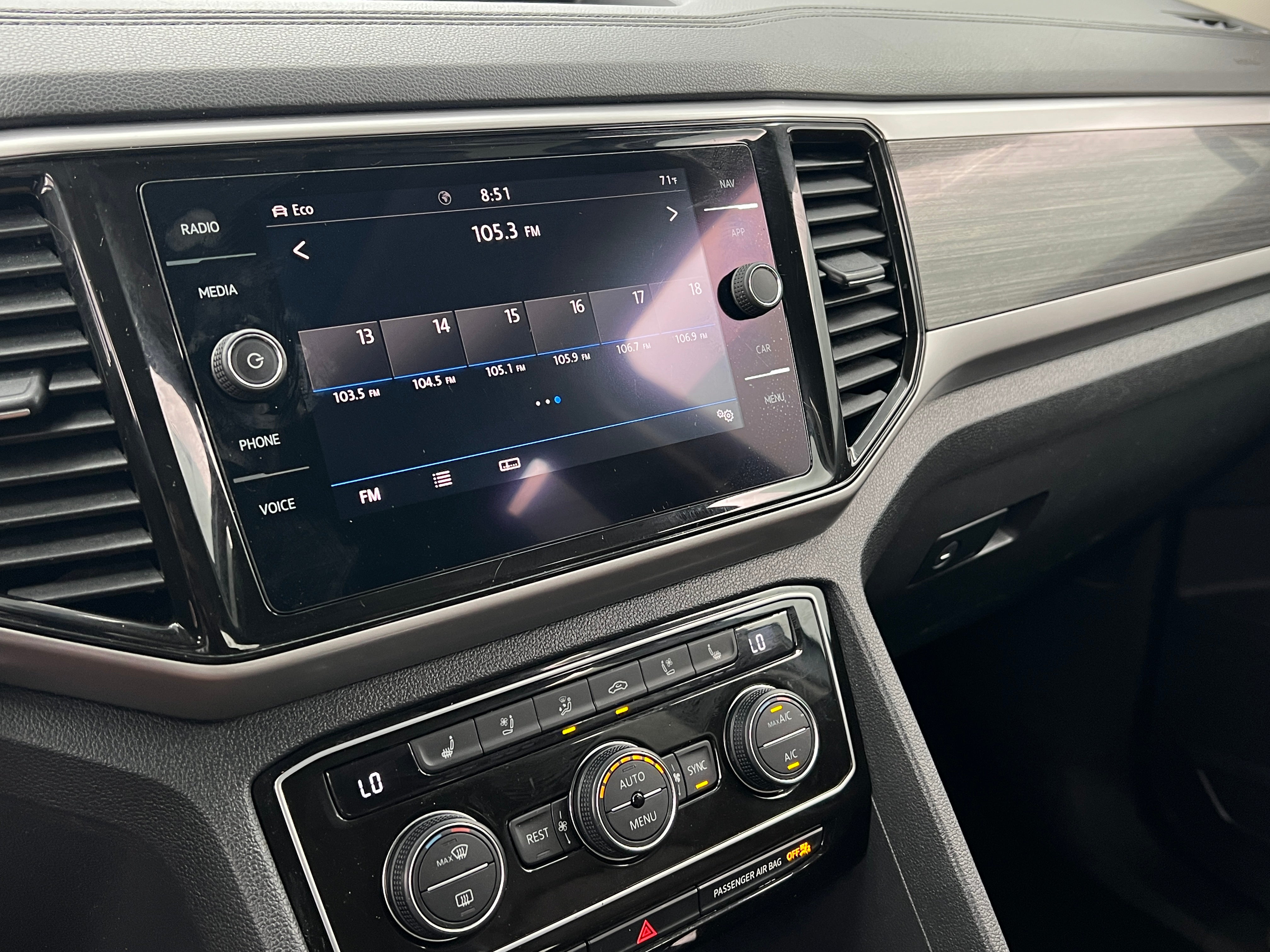 2021 Volkswagen Atlas SEL 3