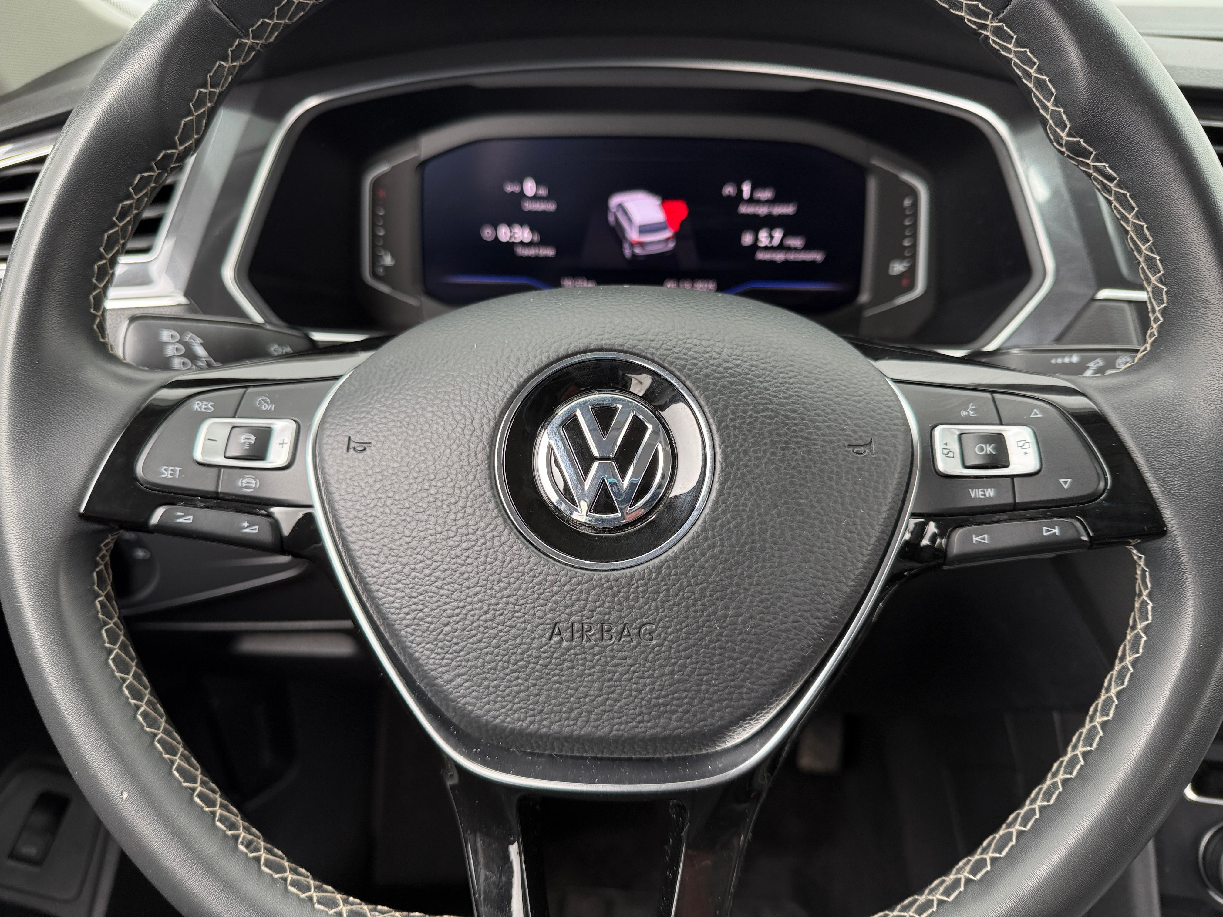 2021 Volkswagen Tiguan SEL 4