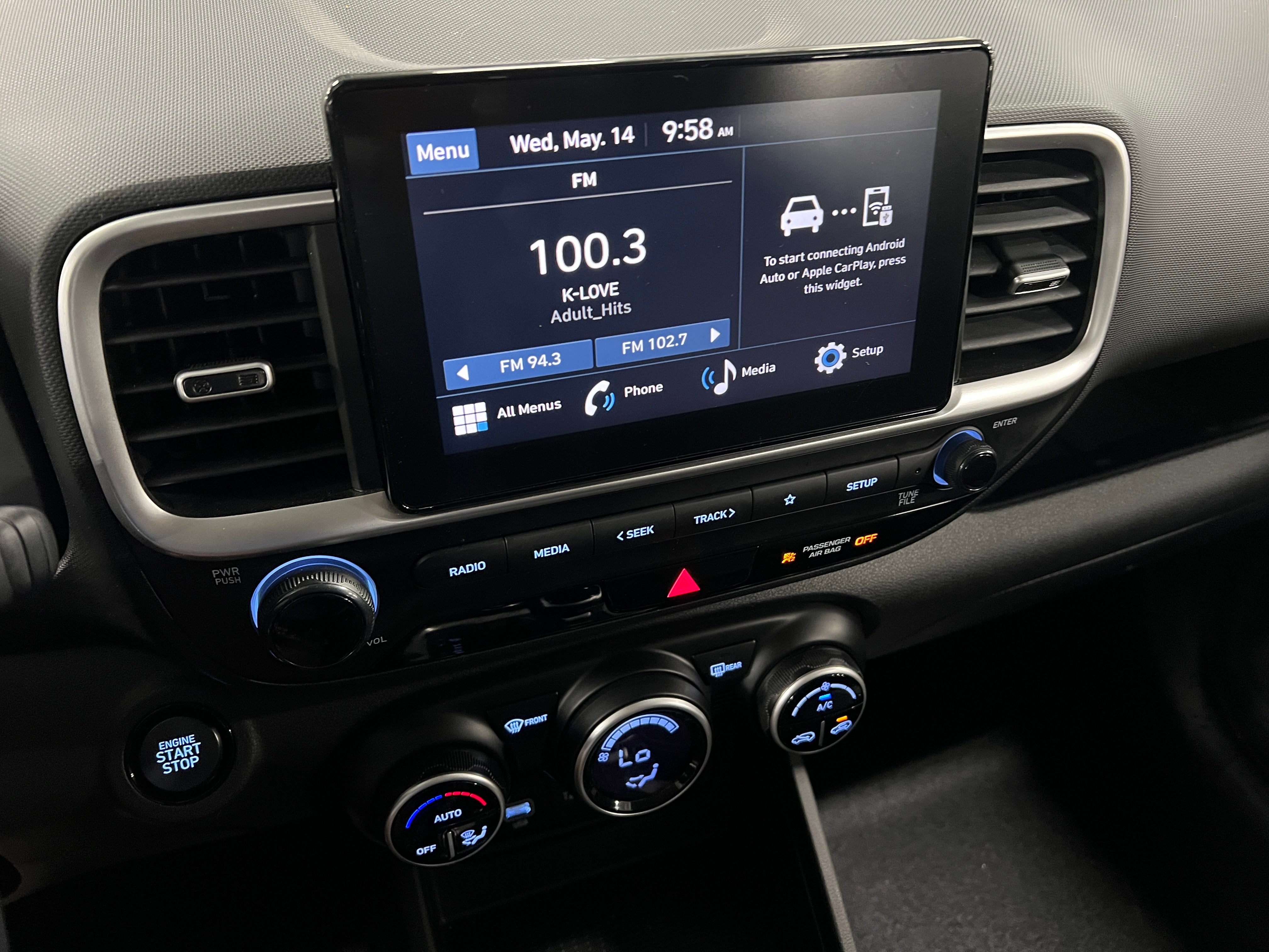 2024 Hyundai Venue SEL 4