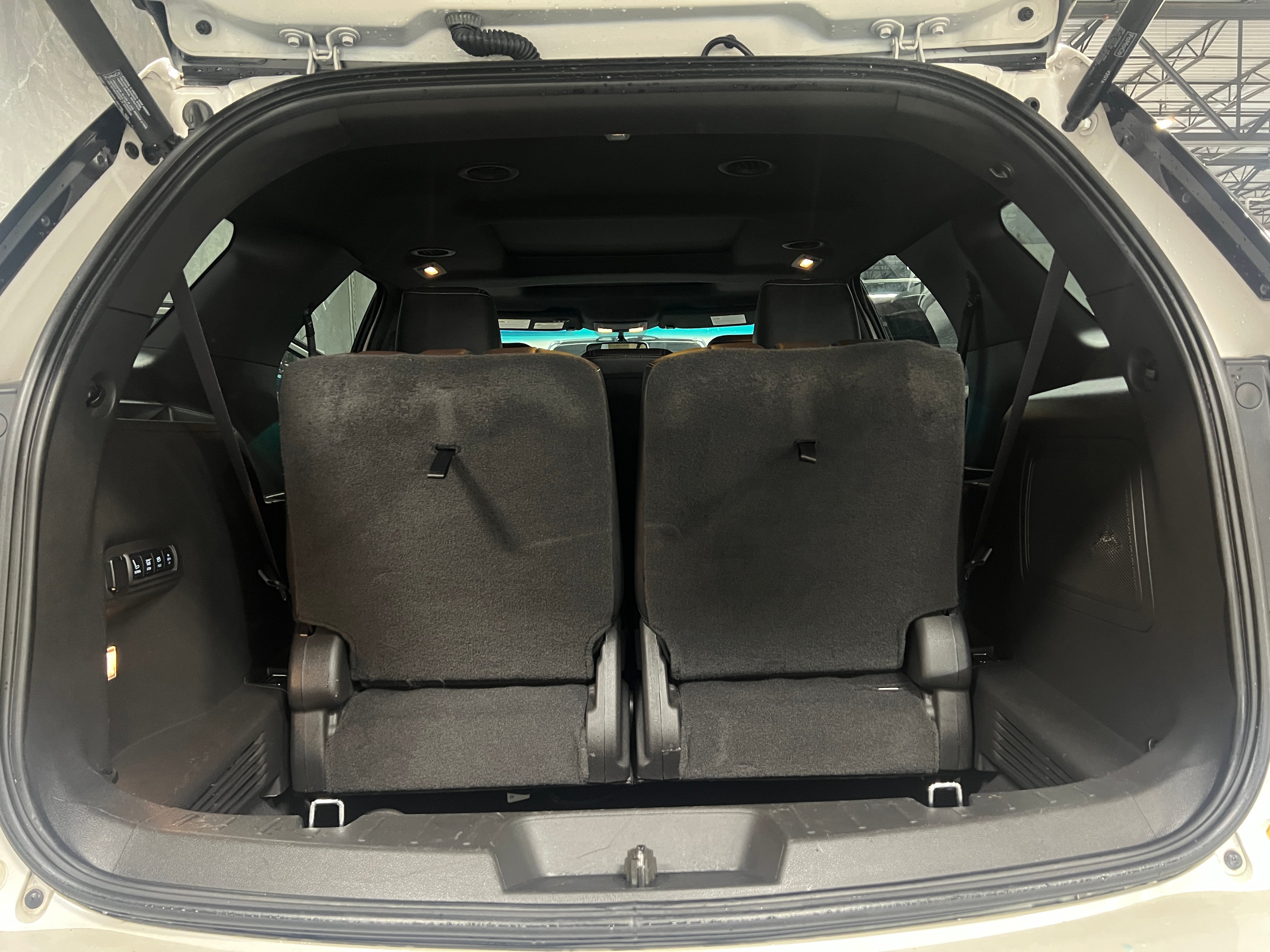 2015 Ford Explorer Sport 6
