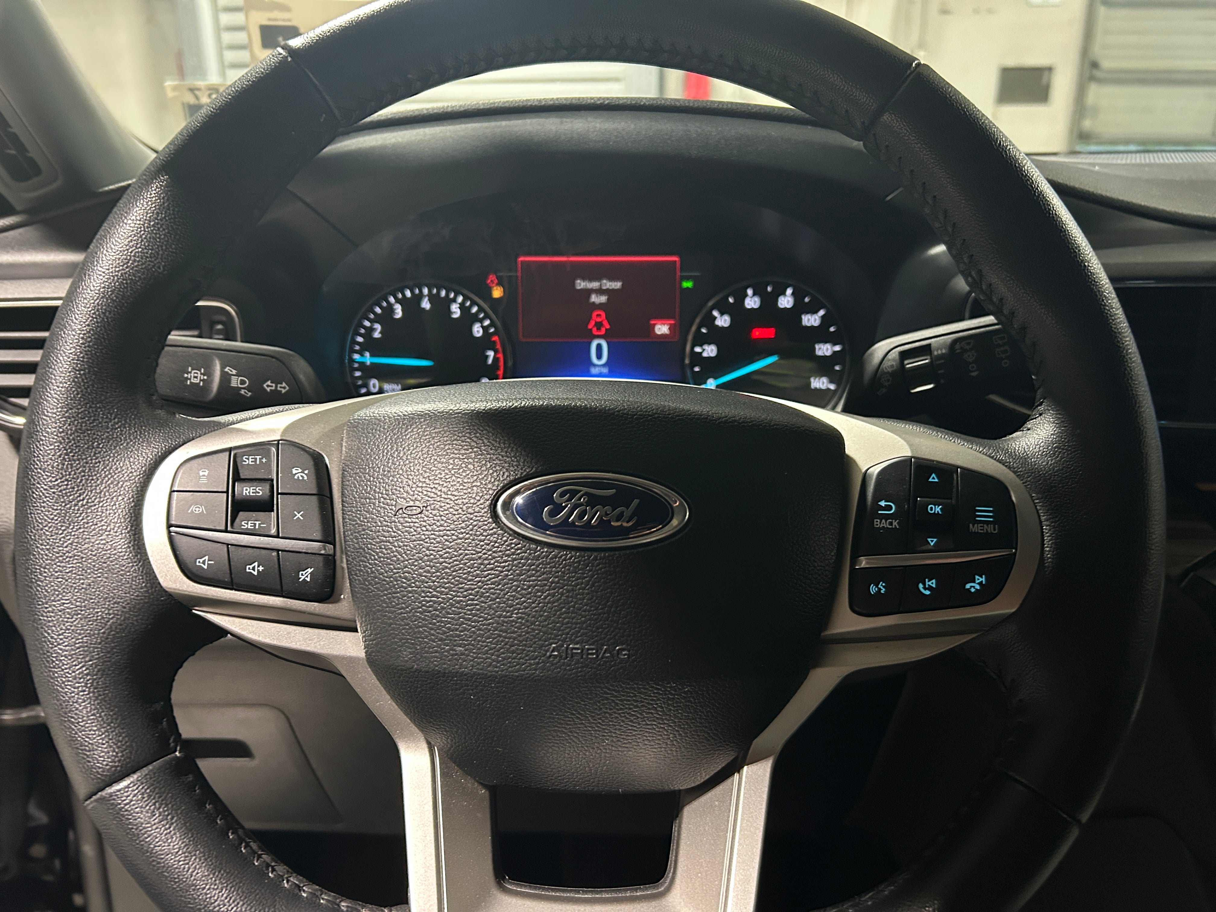 2024 Ford Explorer Limited 4