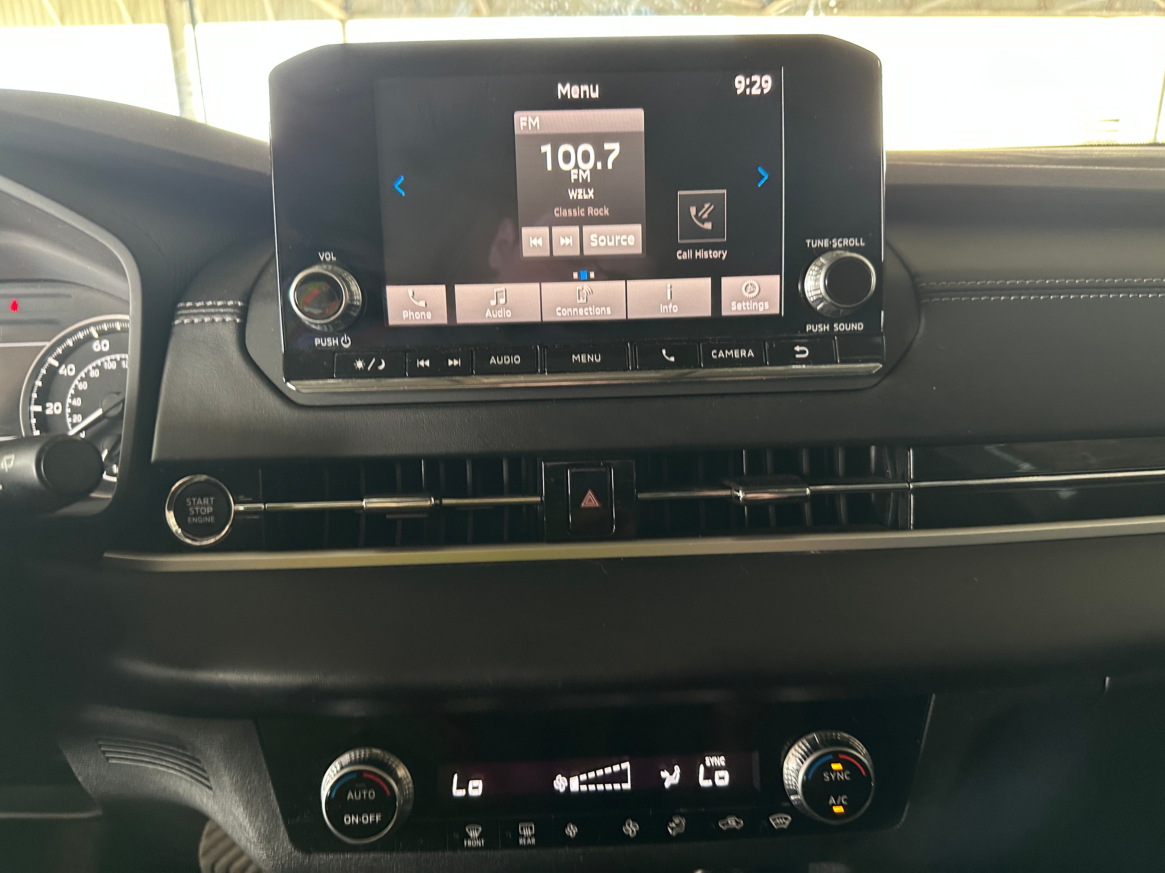2022 Mitsubishi Outlander ES 4