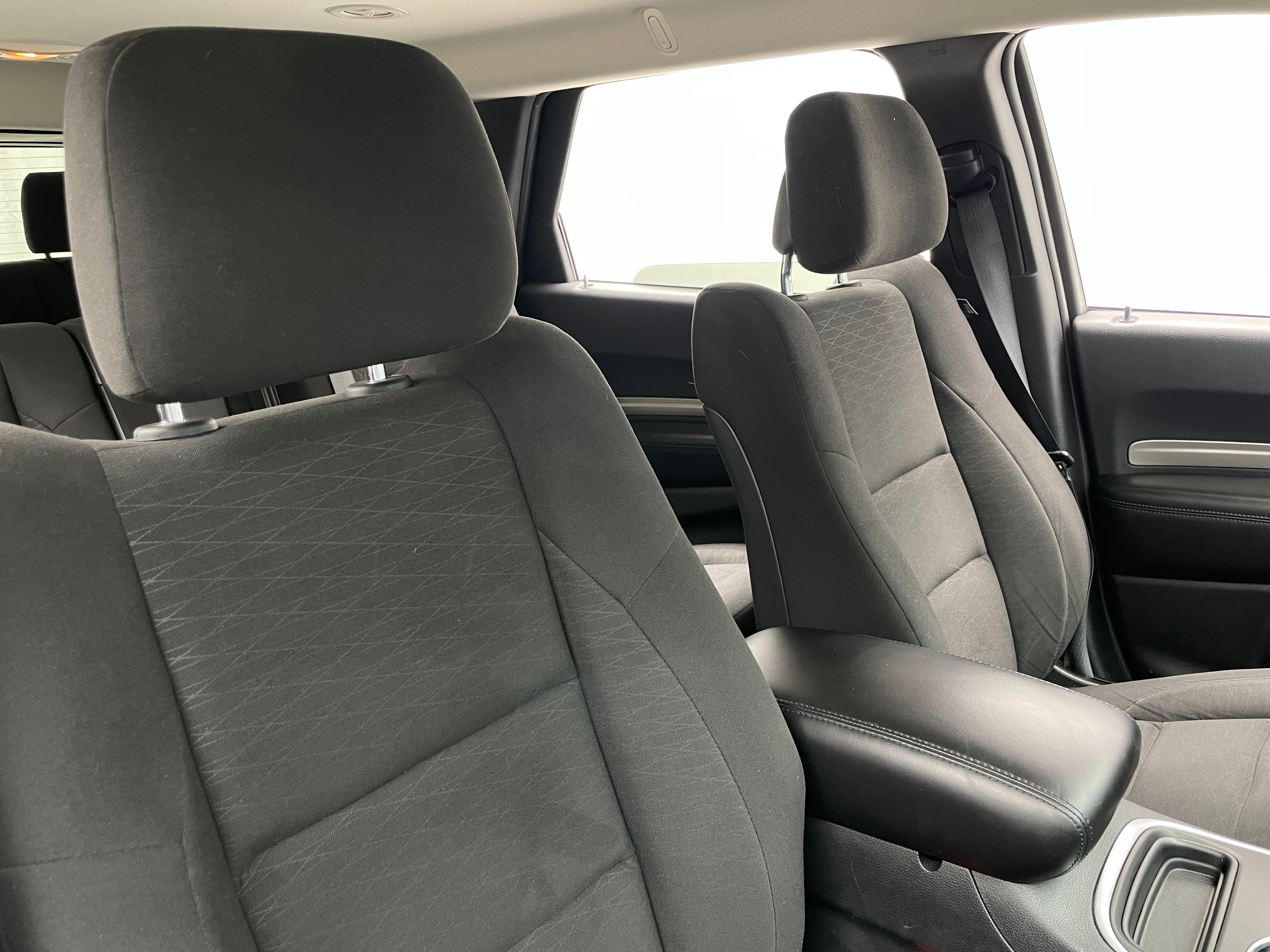 2019 Dodge Durango SXT 2