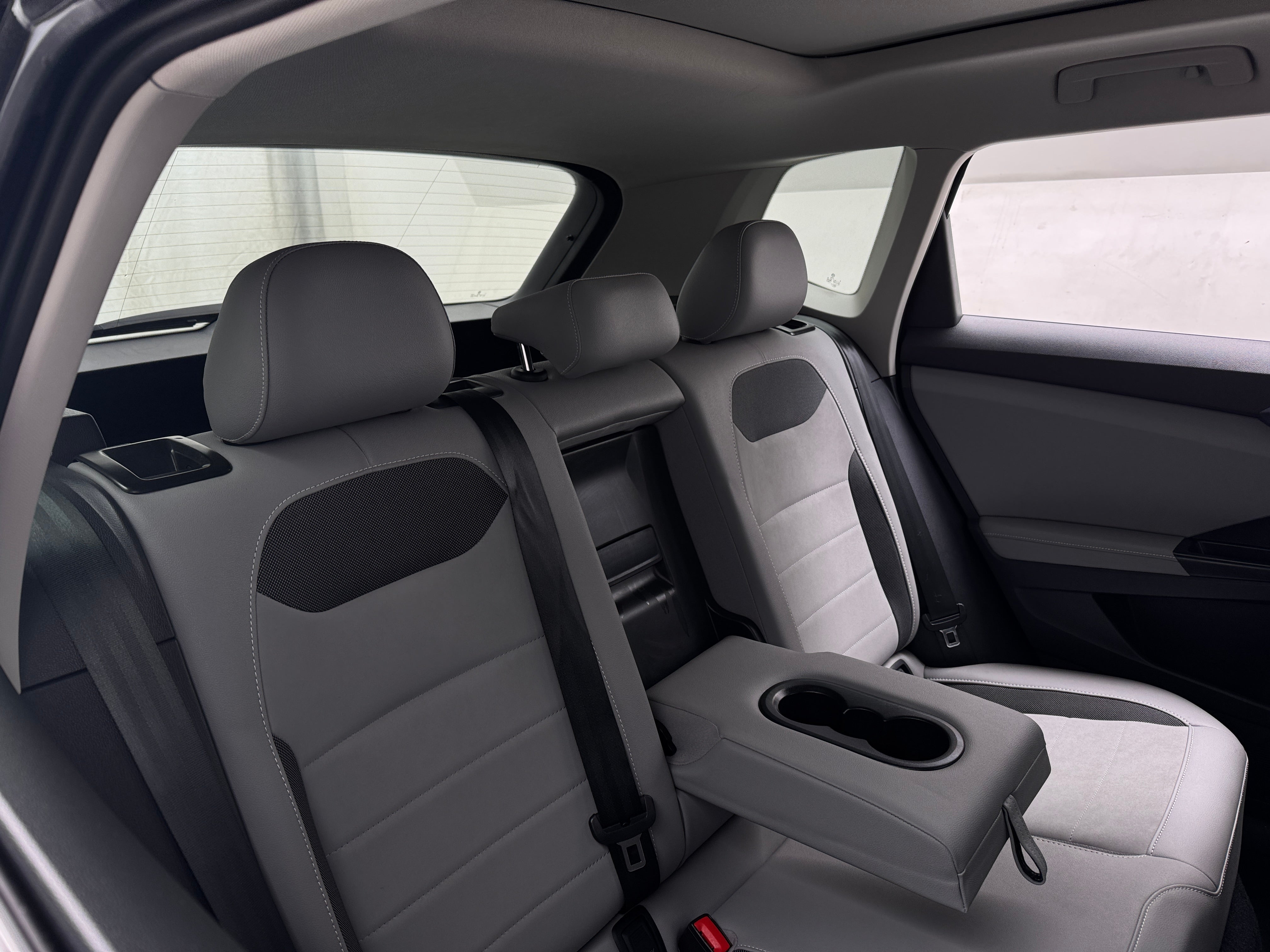 2024 Volkswagen Taos SE 5