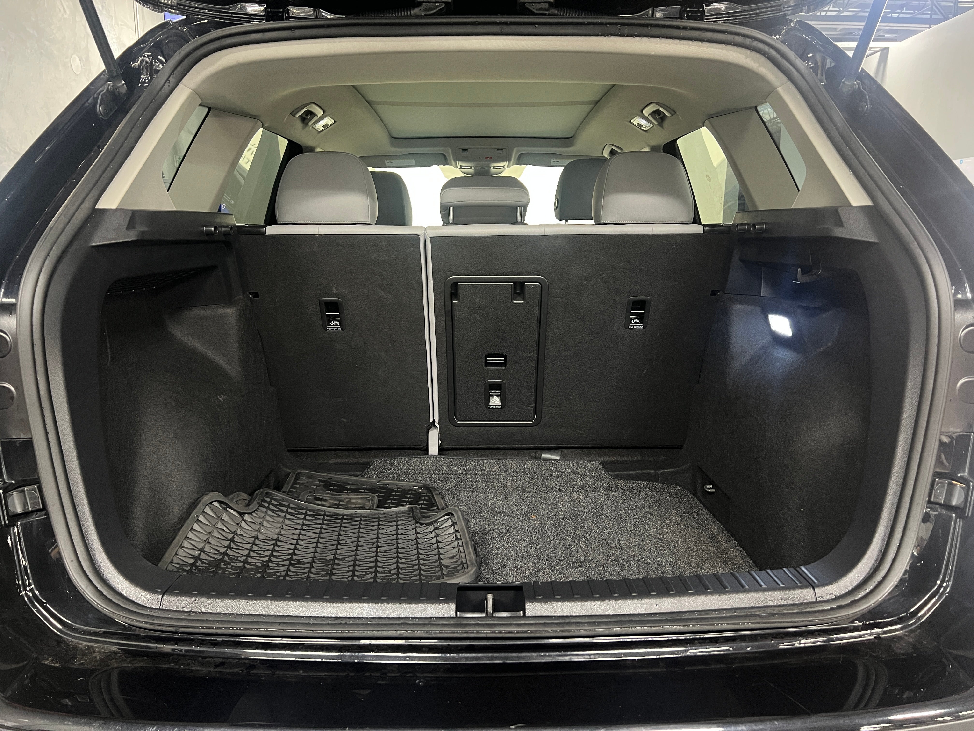 2024 Volkswagen Taos SE 6