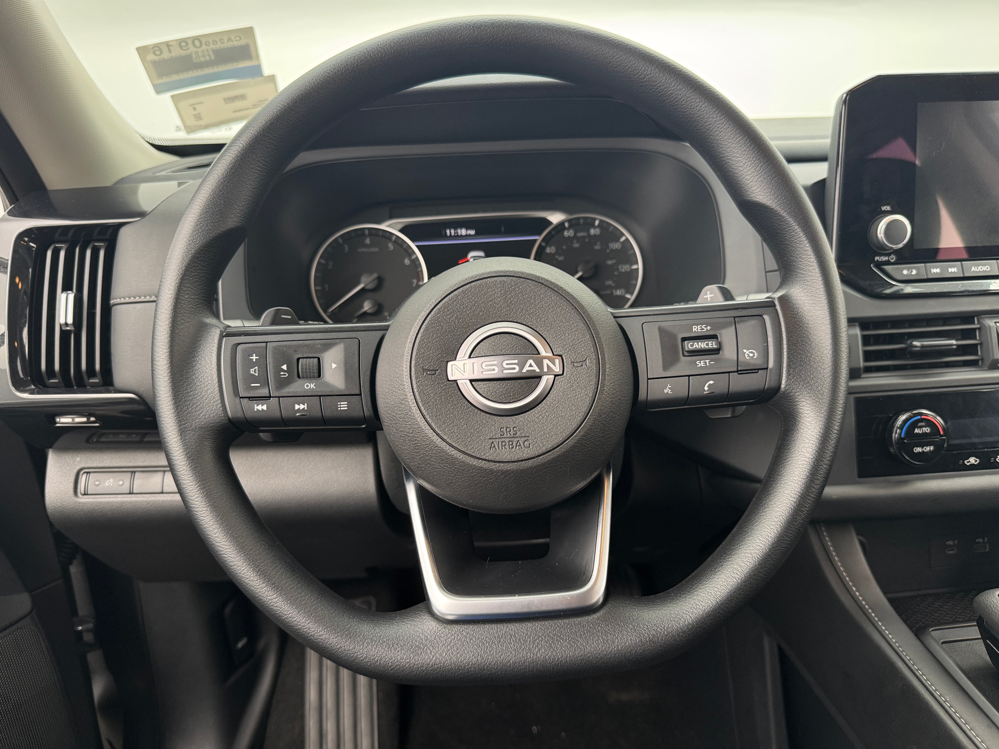 2024 Nissan Pathfinder S 5