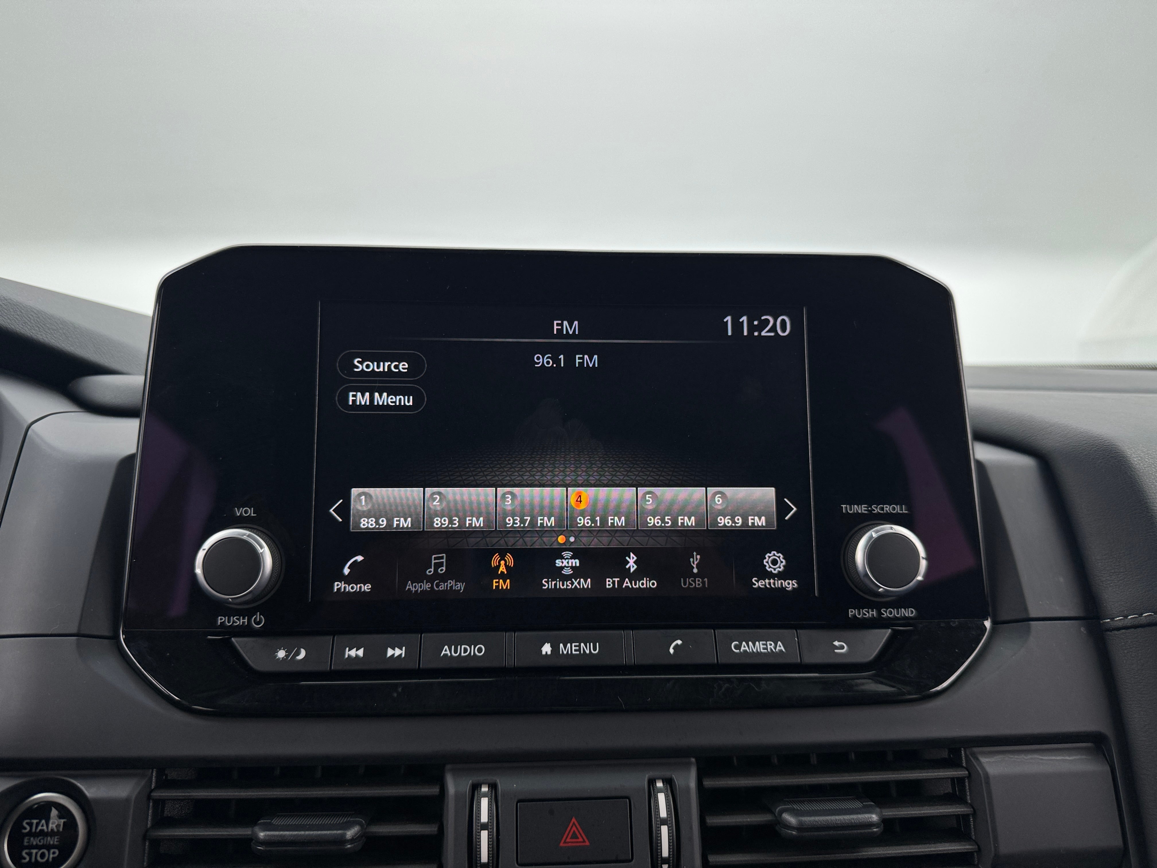 2024 Nissan Pathfinder S 4