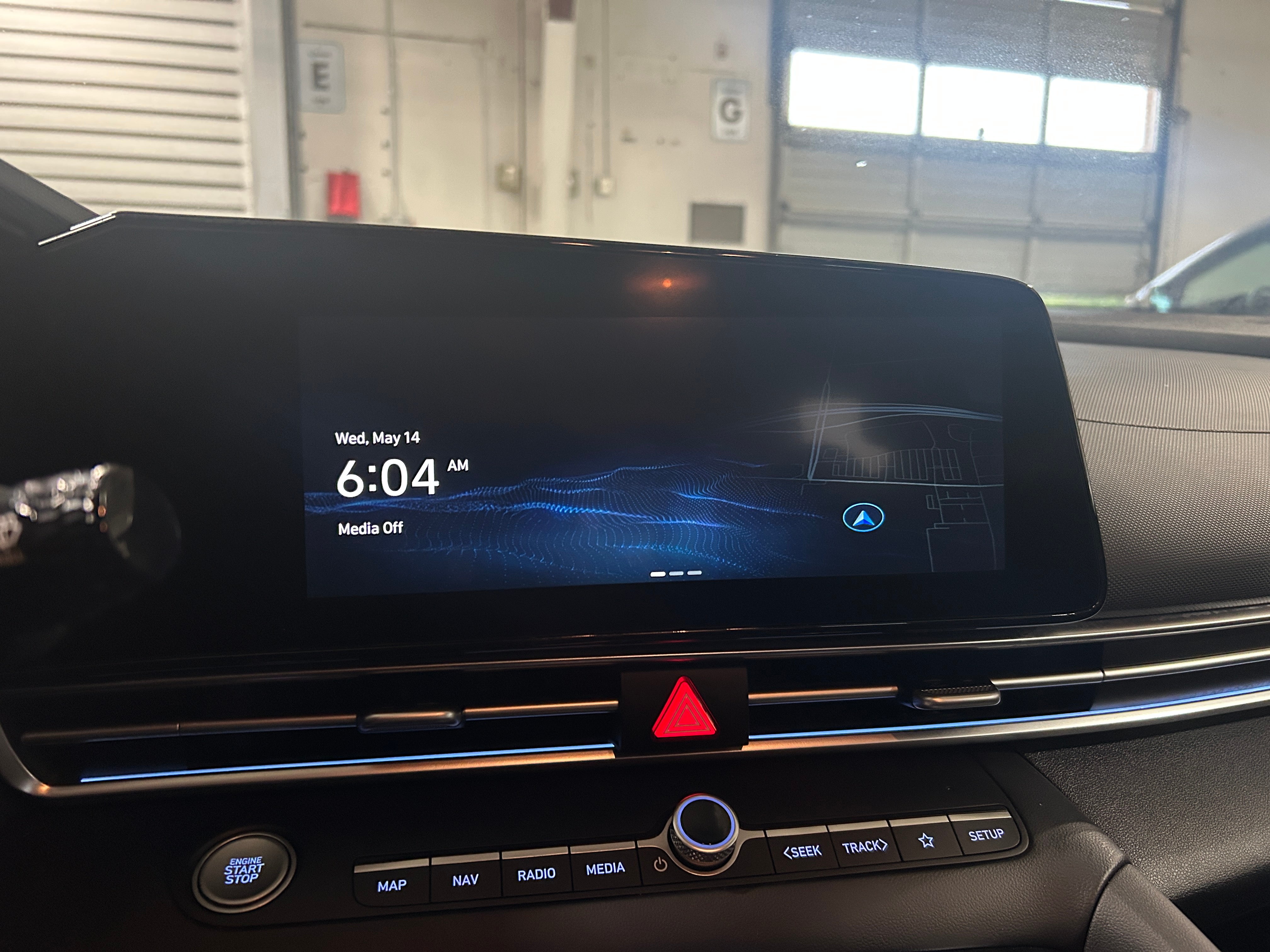 2022 Hyundai Elantra Limited Edition 3