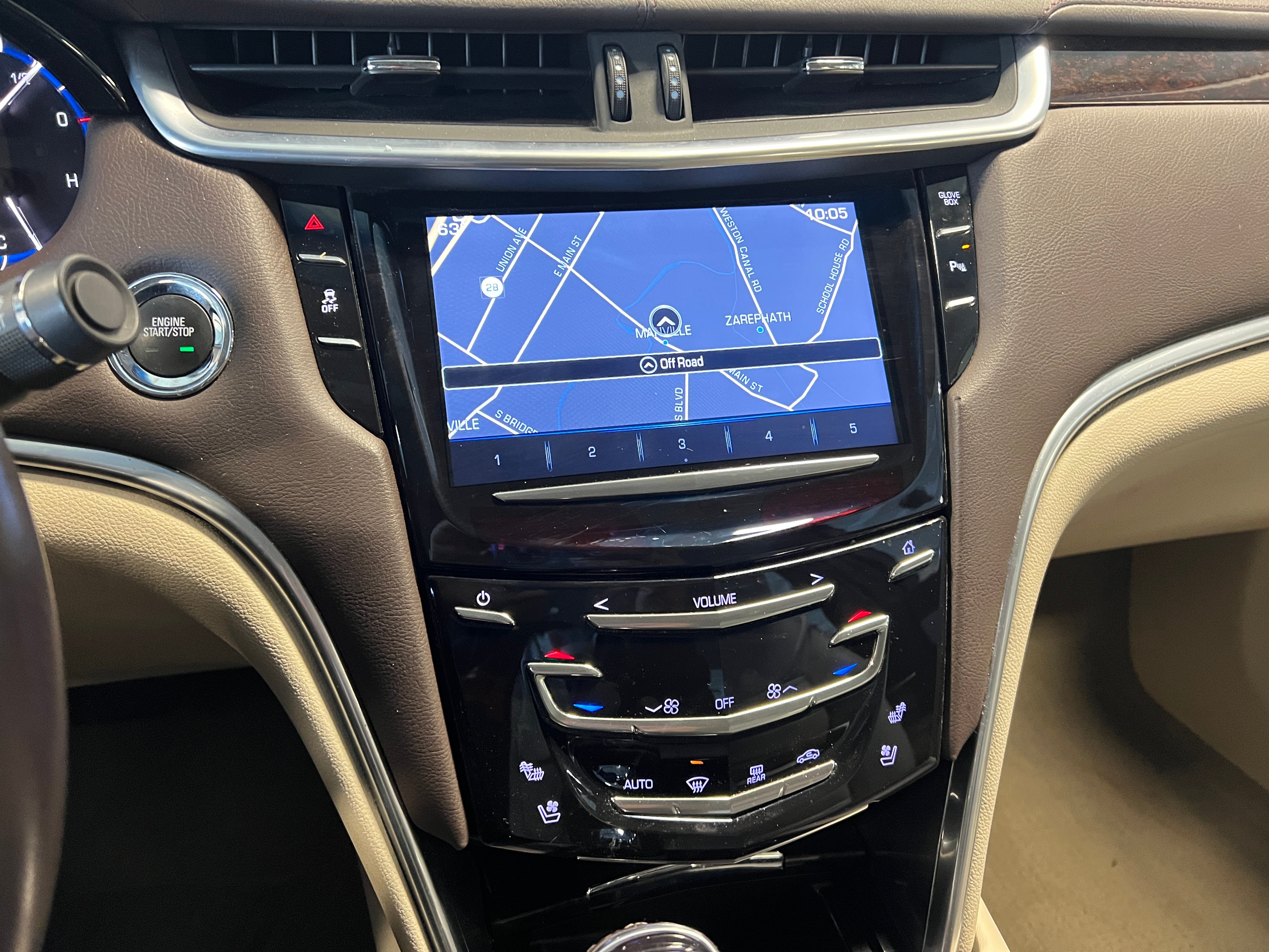 2016 Cadillac XTS Luxury 3