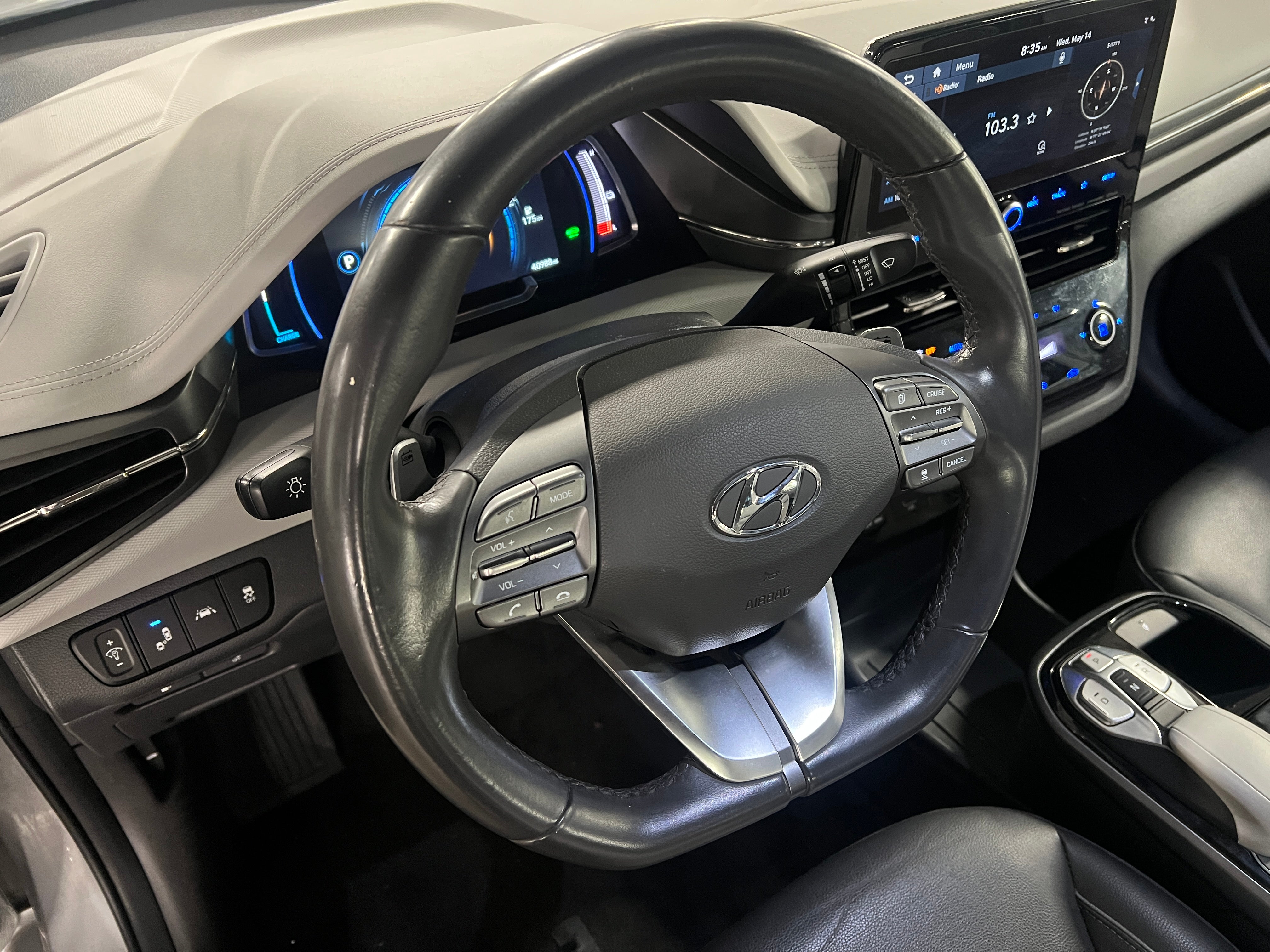 2020 Hyundai Ioniq Limited 4