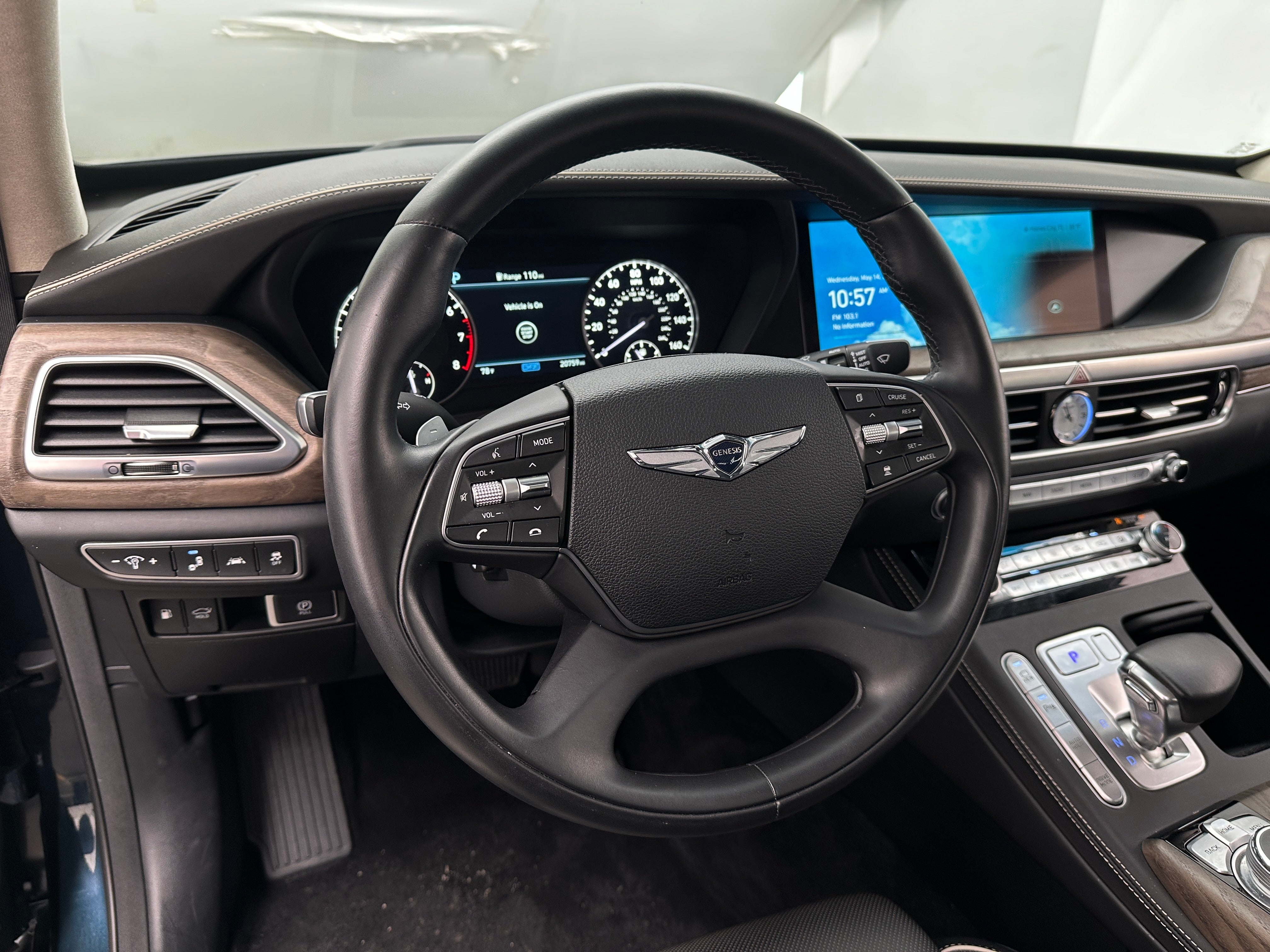 2022 Genesis G90 Ultimate 4