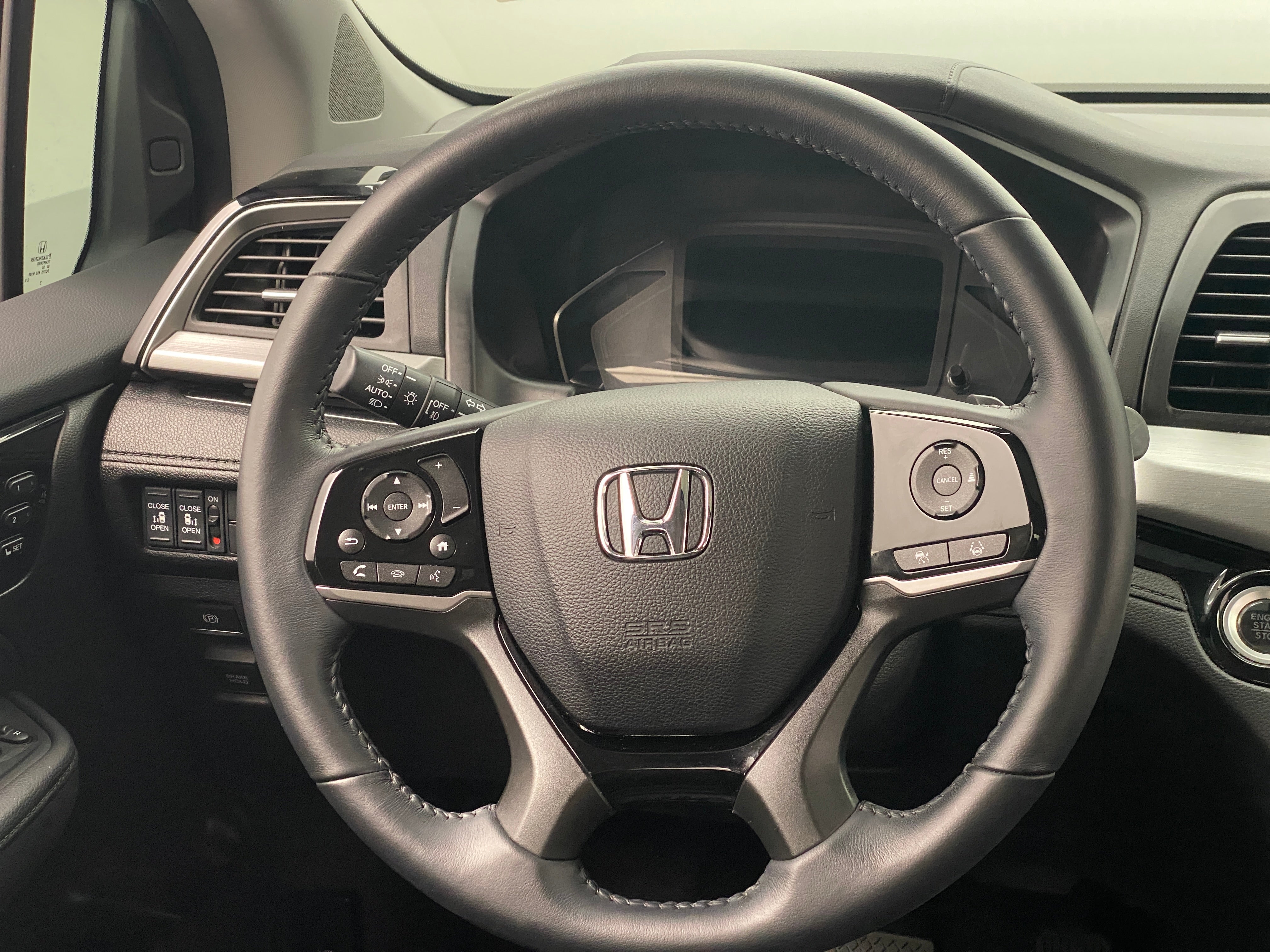 2024 Honda Odyssey Touring 4