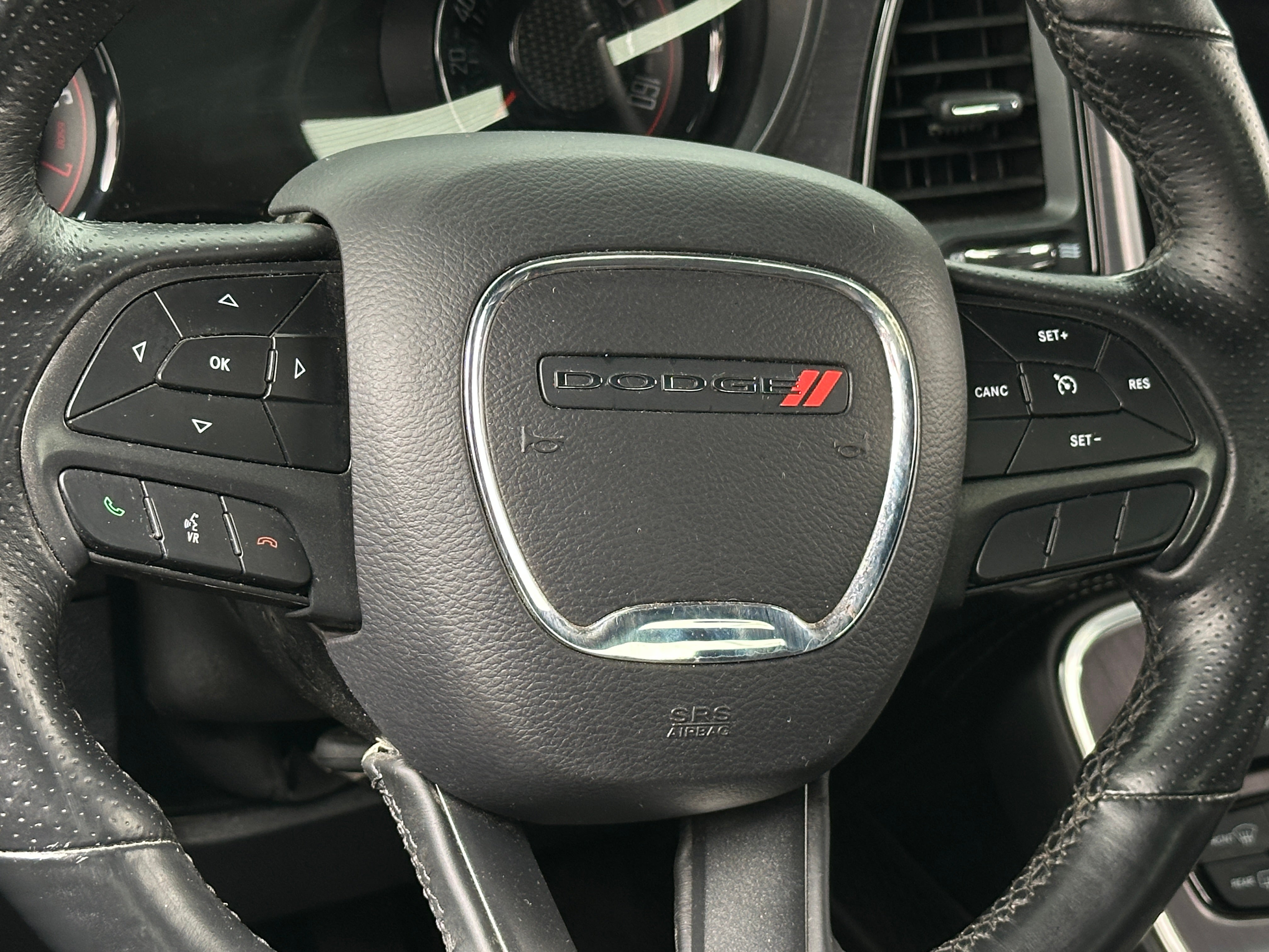 2018 Dodge Challenger SXT 4
