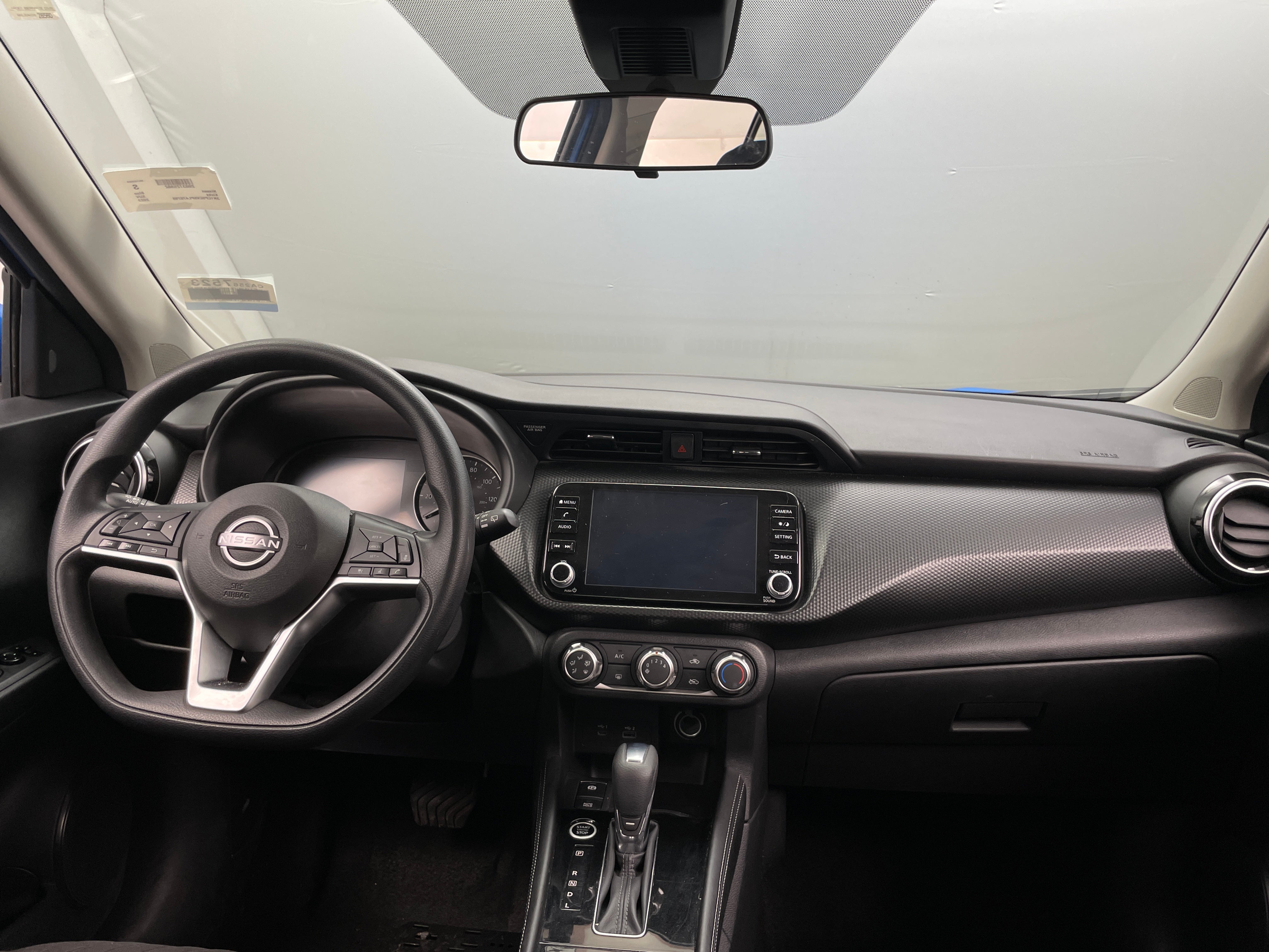 2023 Nissan Kicks SV 3