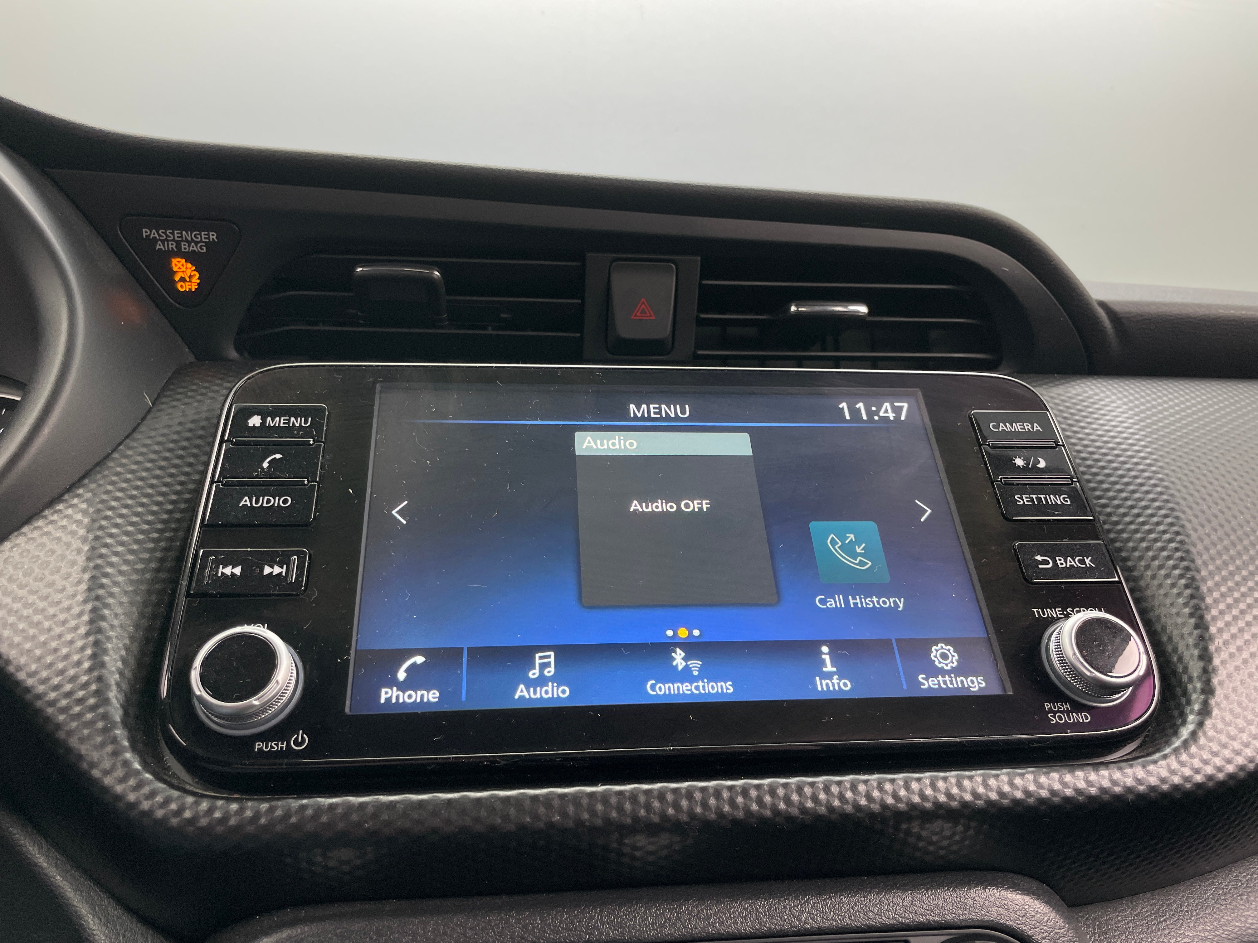 2023 Nissan Kicks SV 4