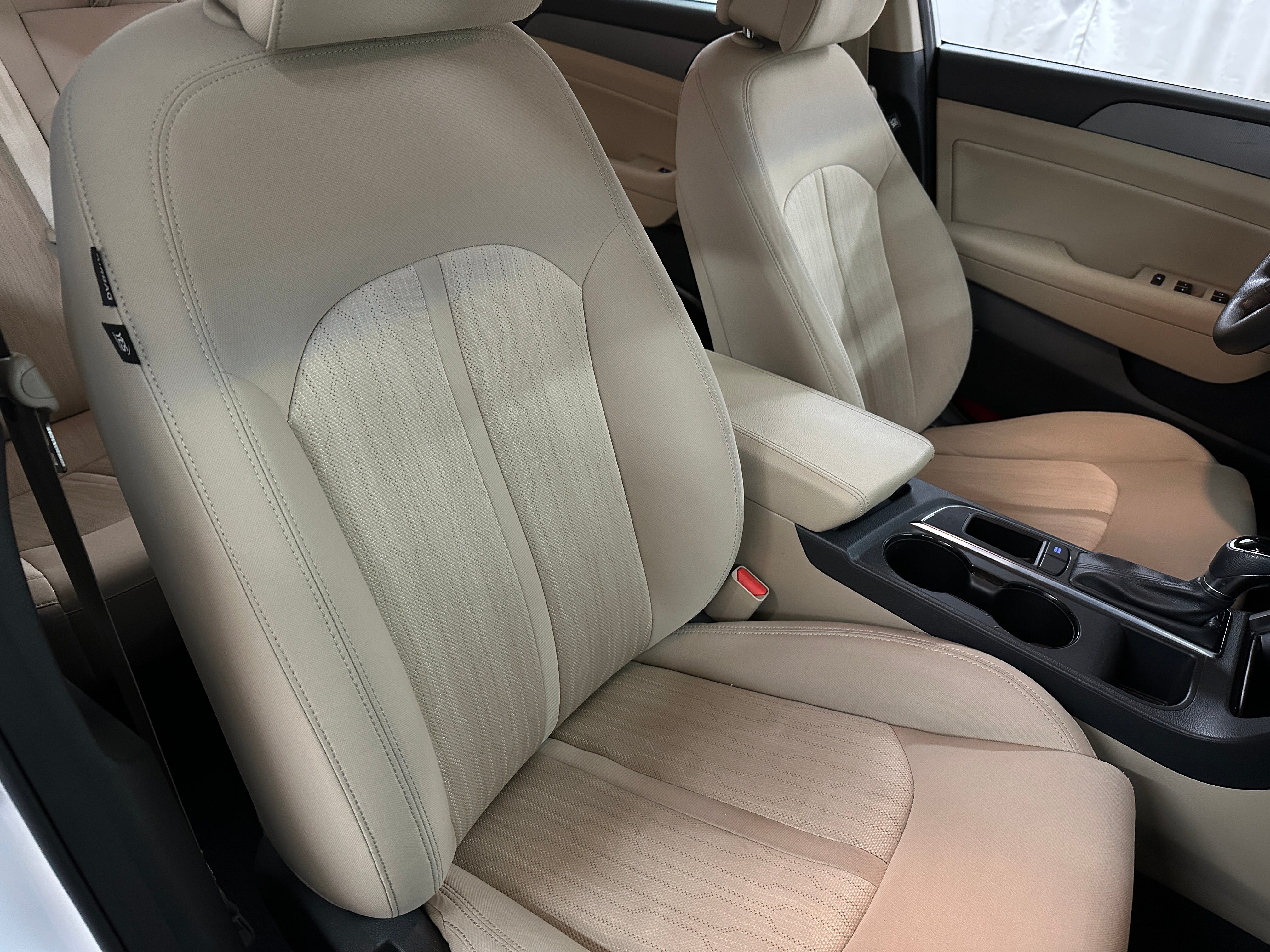 2017 Hyundai Sonata SE 2