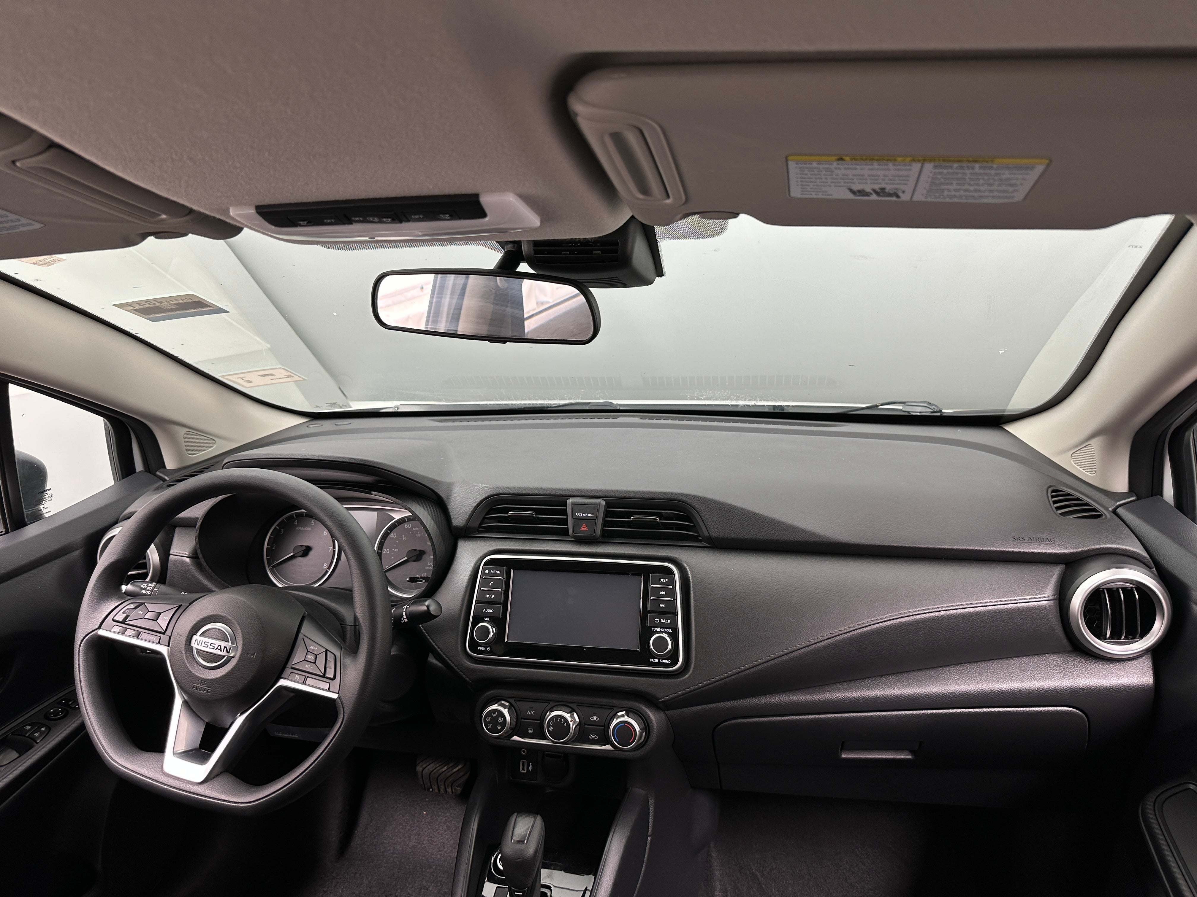 2021 Nissan Versa S 3