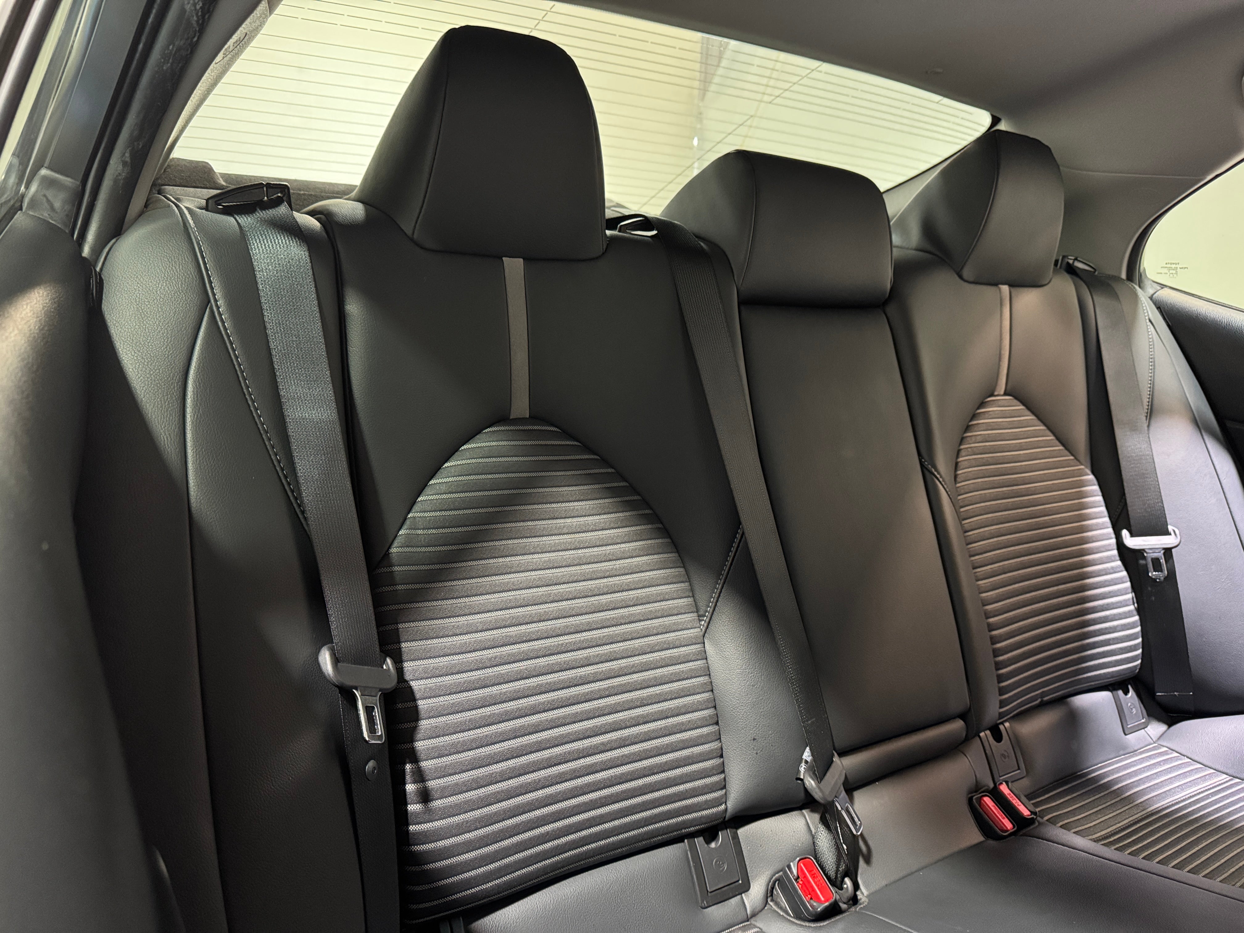 2018 Toyota Camry SE 5