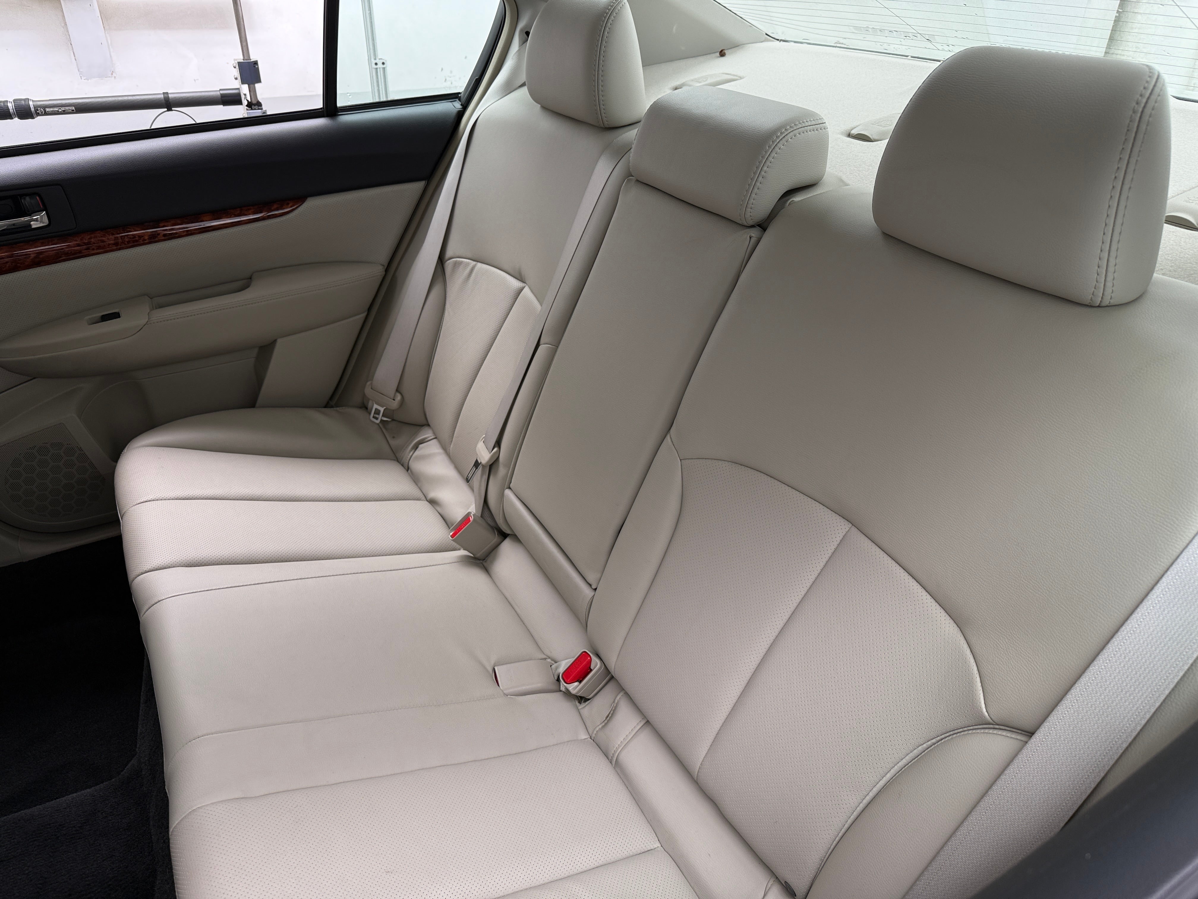 2011 Subaru Legacy Limited 5