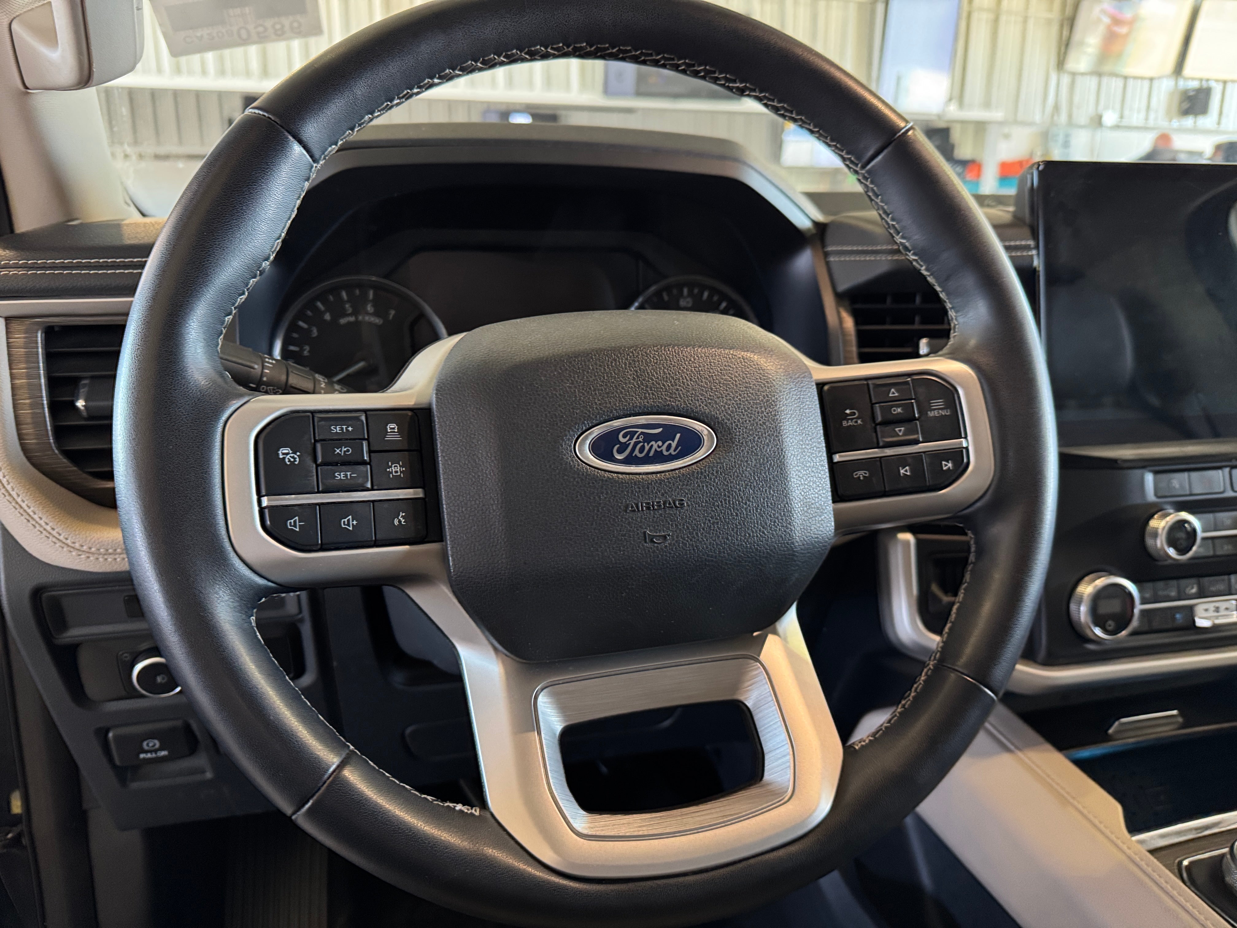 2024 Ford Expedition MAX Limited 4