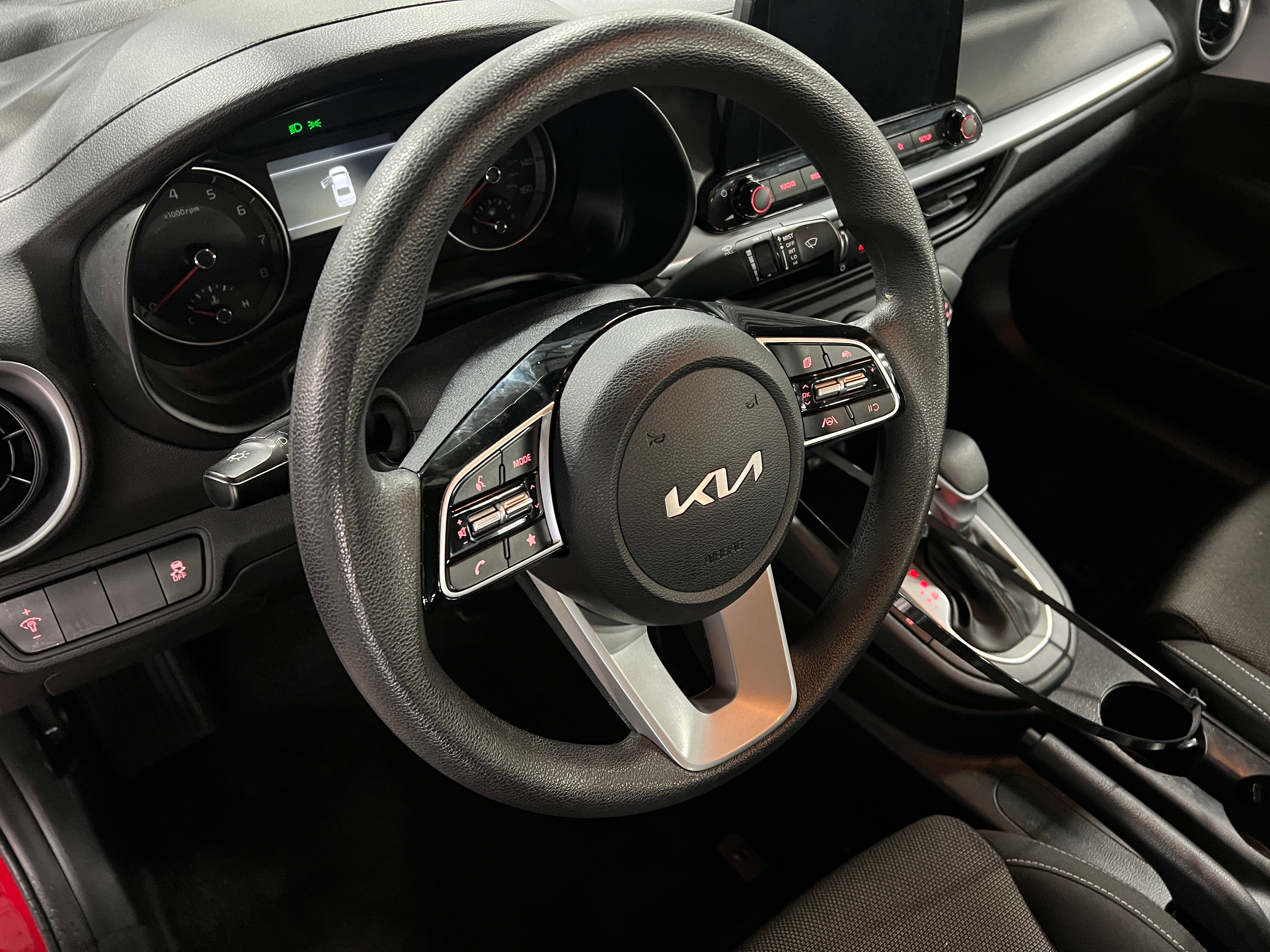 2024 Kia Forte LXS 5