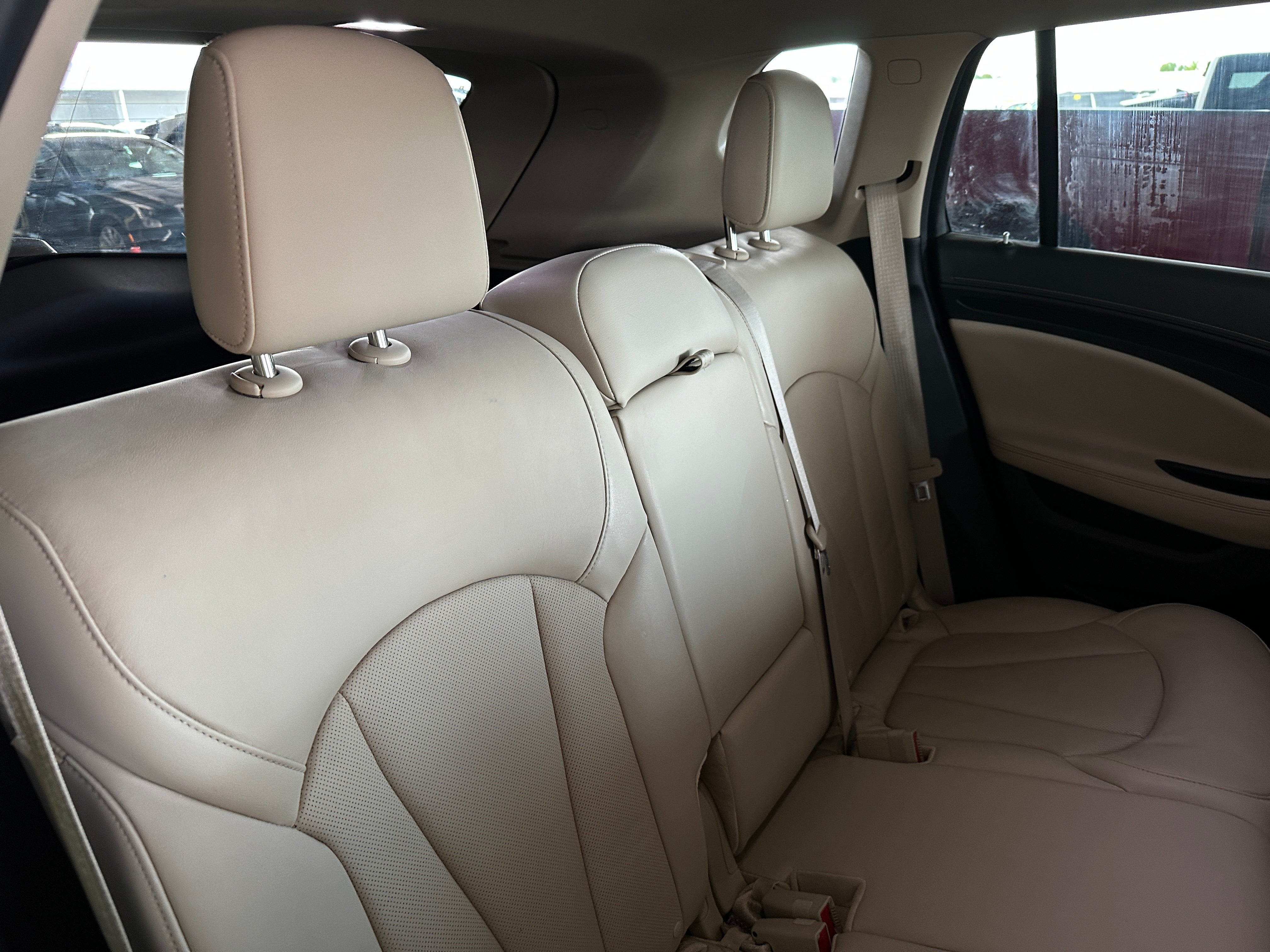2017 Buick Envision Essence 5
