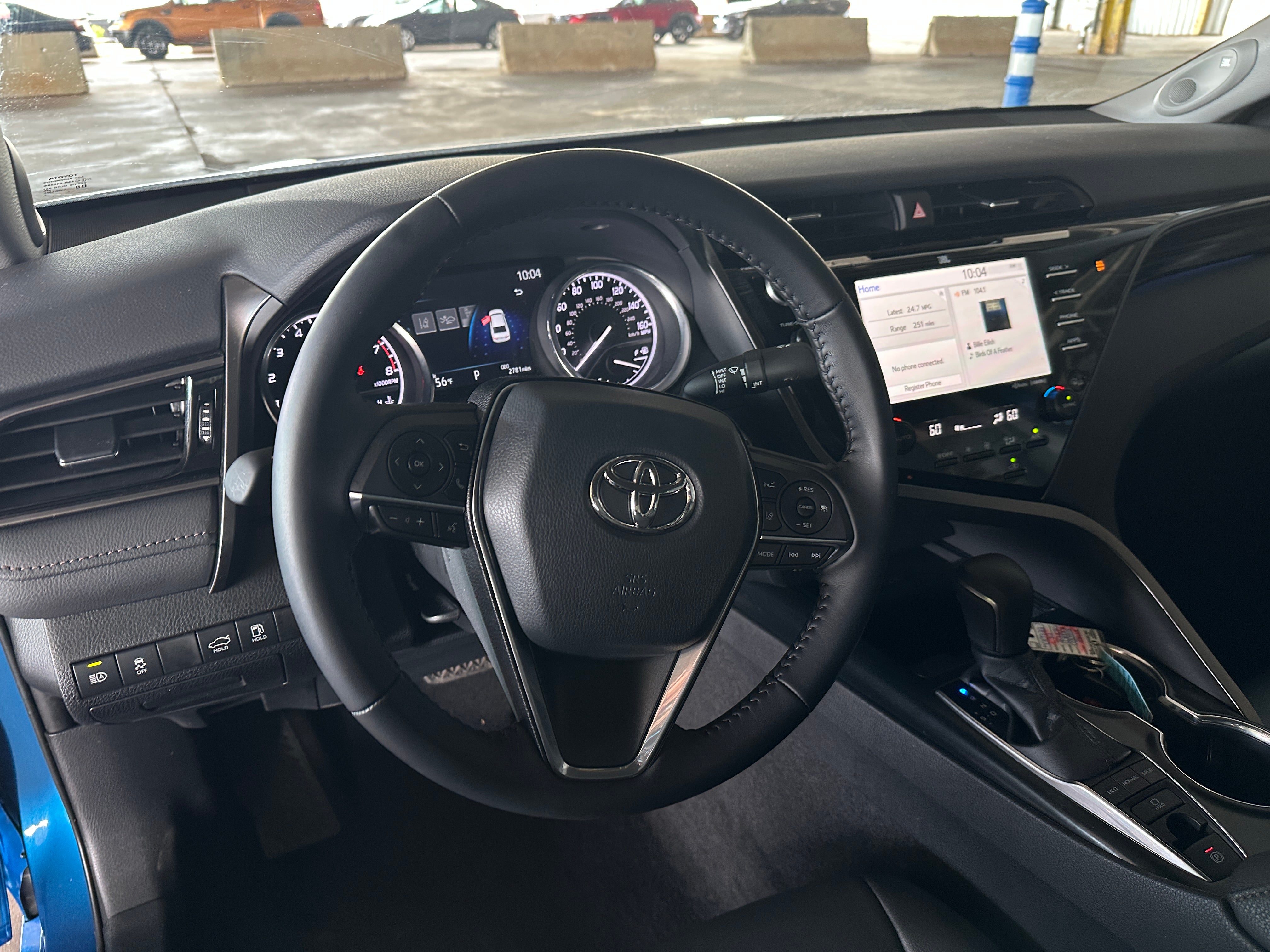 2019 Toyota Camry XLE 4