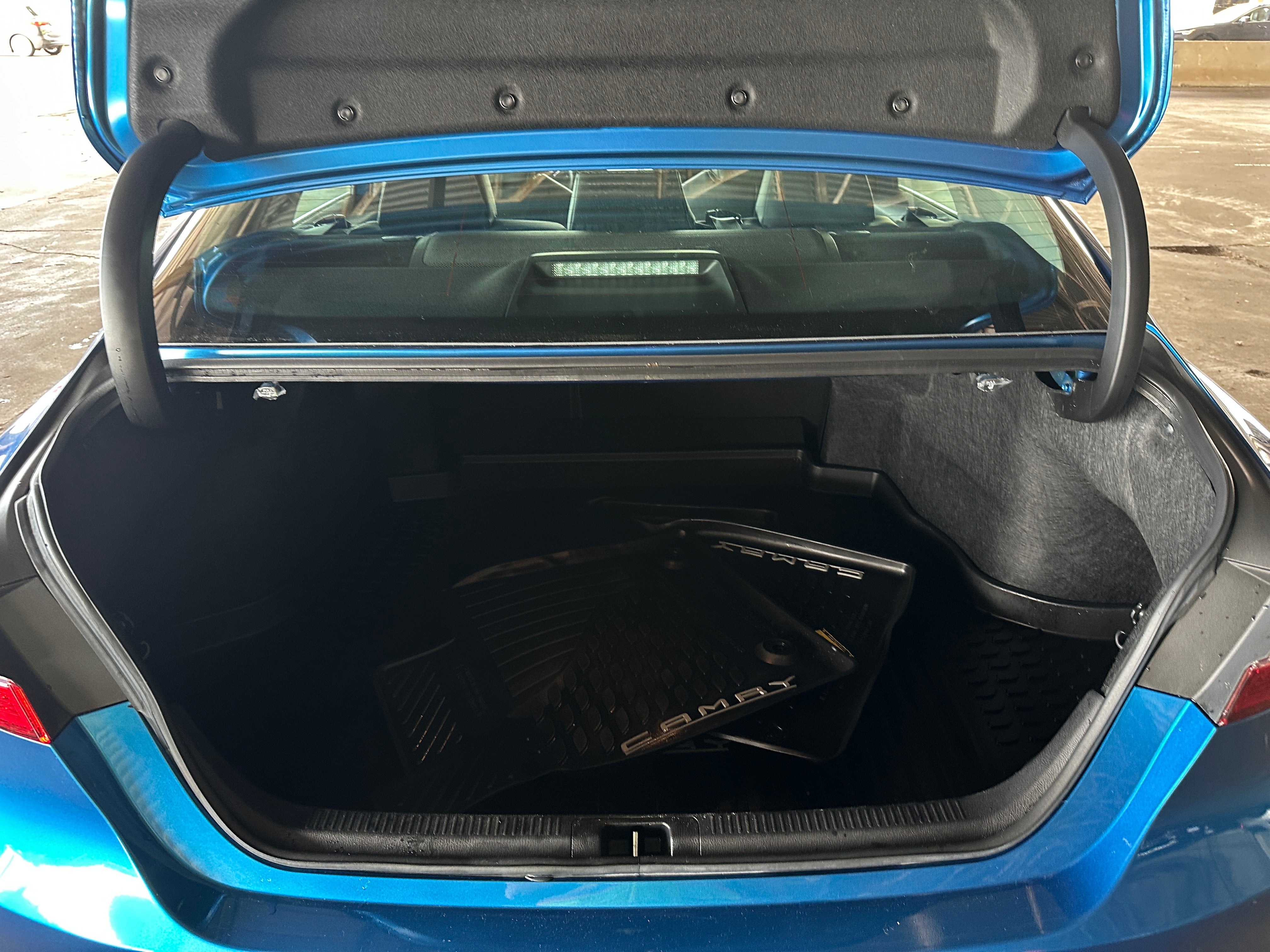 2019 Toyota Camry XLE 6