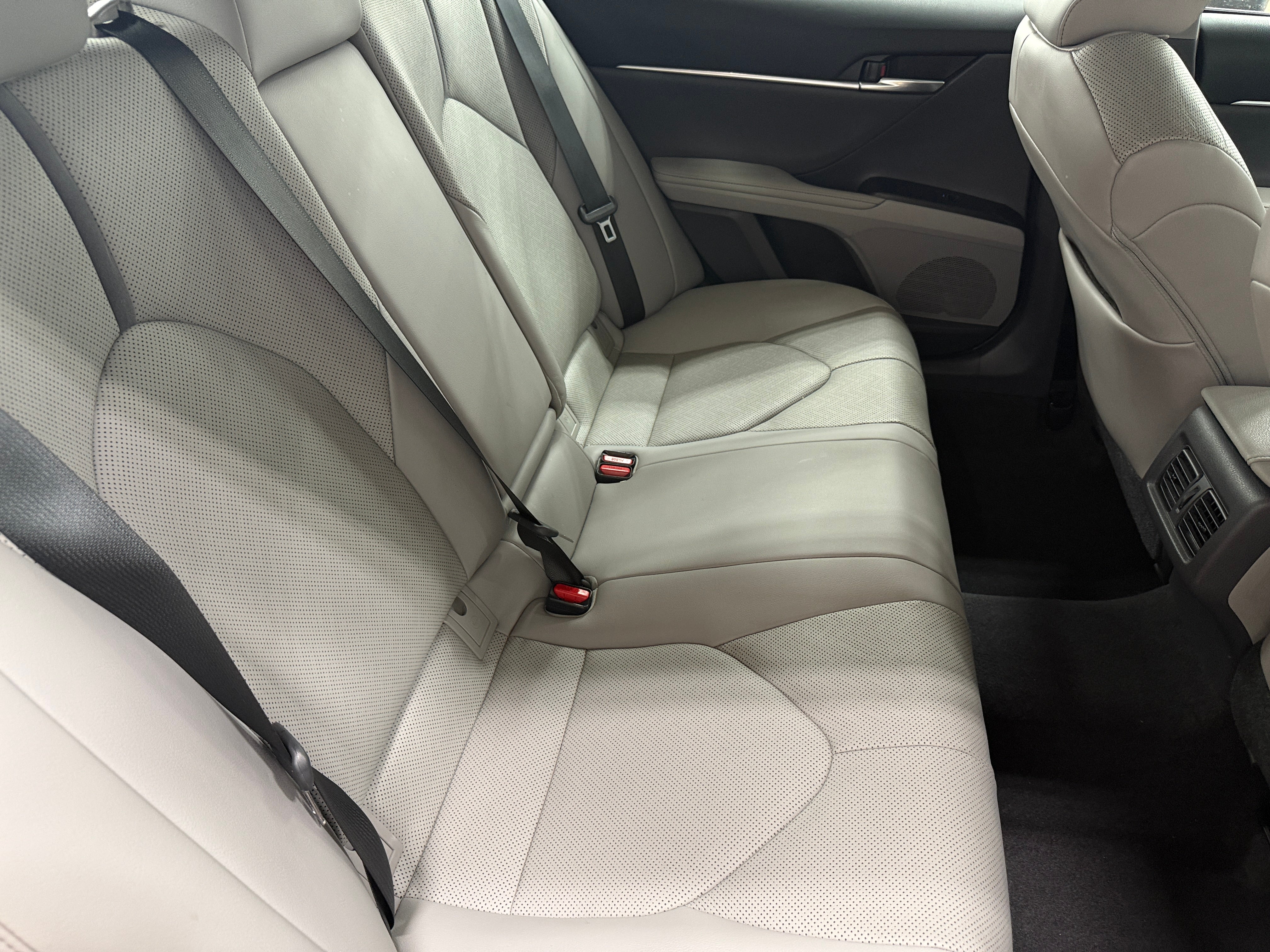 2021 Toyota Camry XLE 5