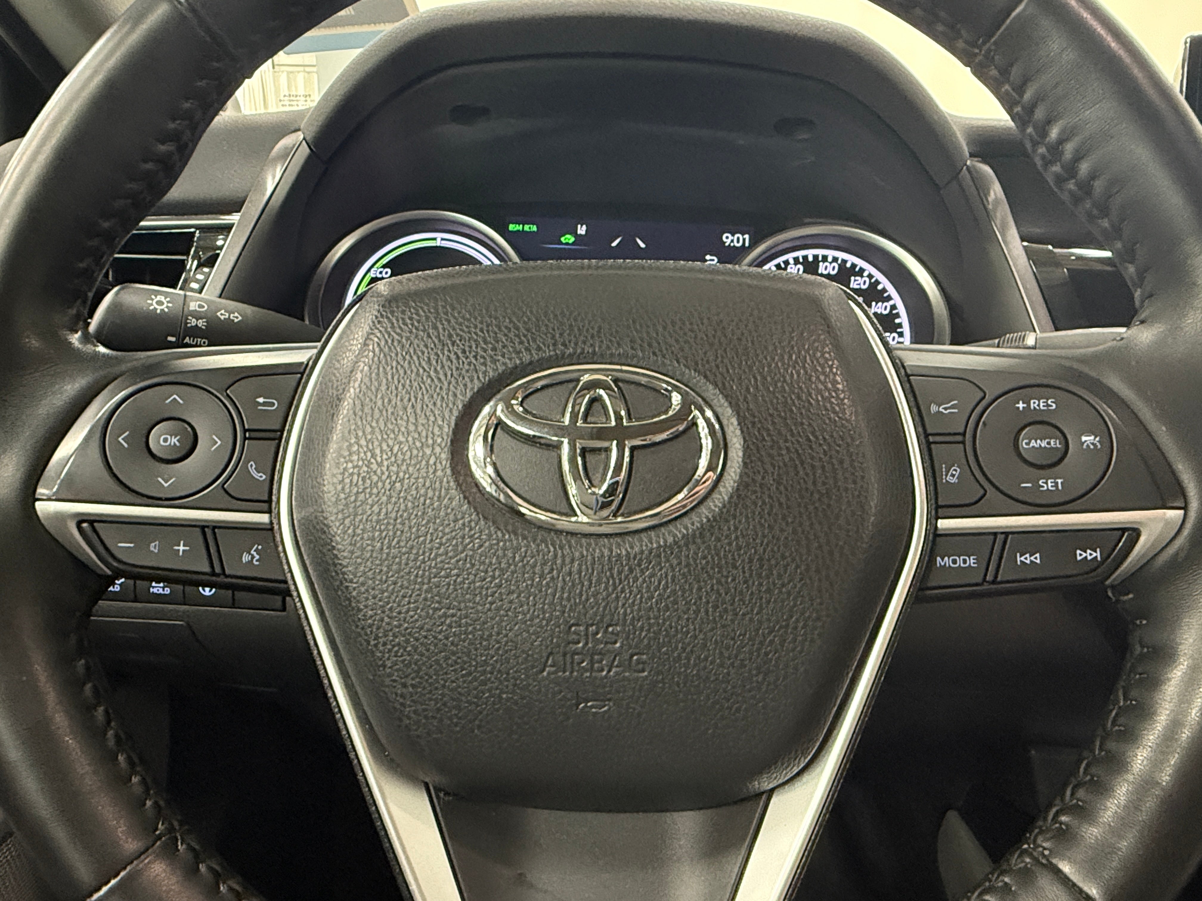 2021 Toyota Camry XLE 4