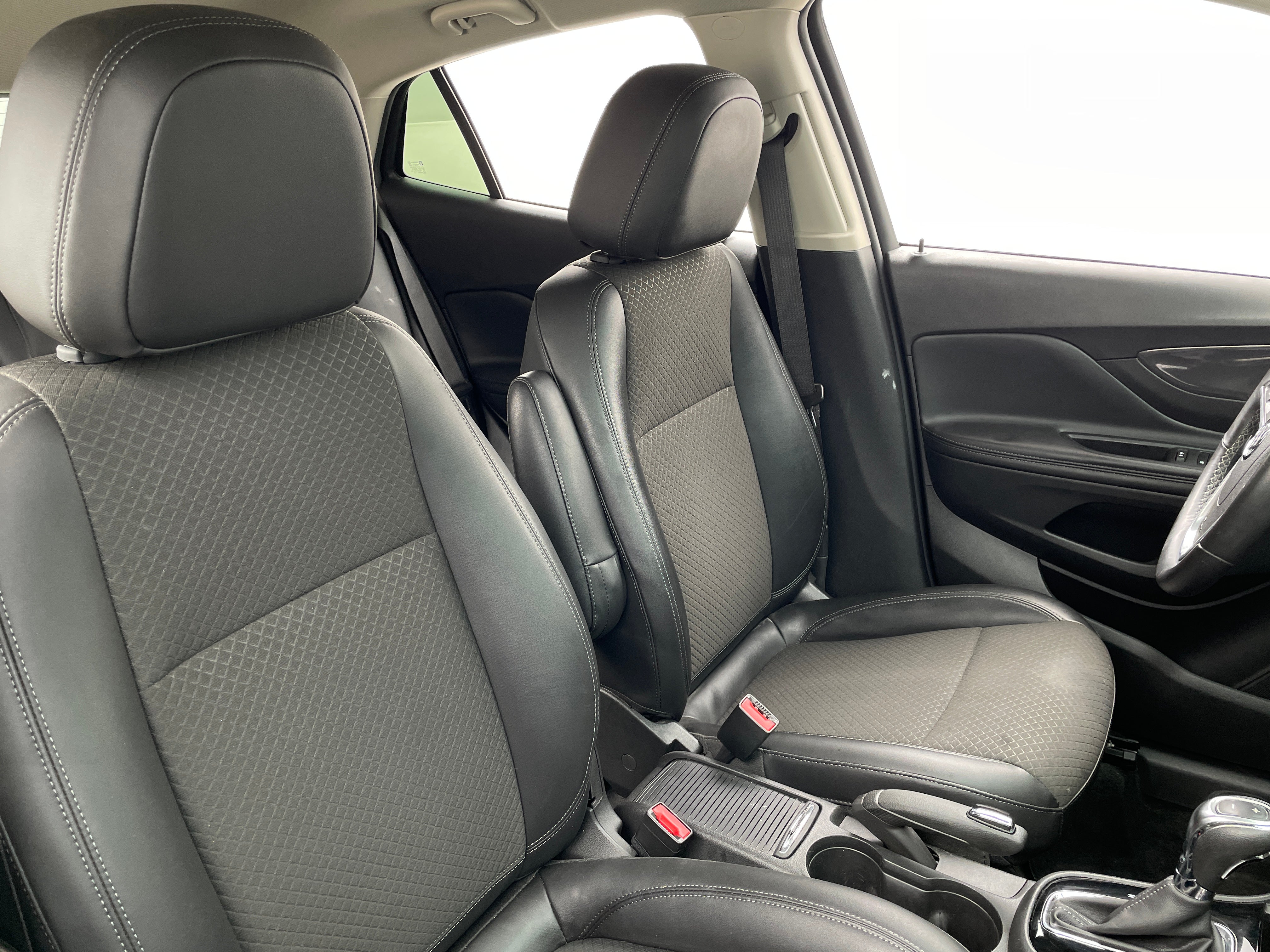 2021 Buick Encore Preferred 2